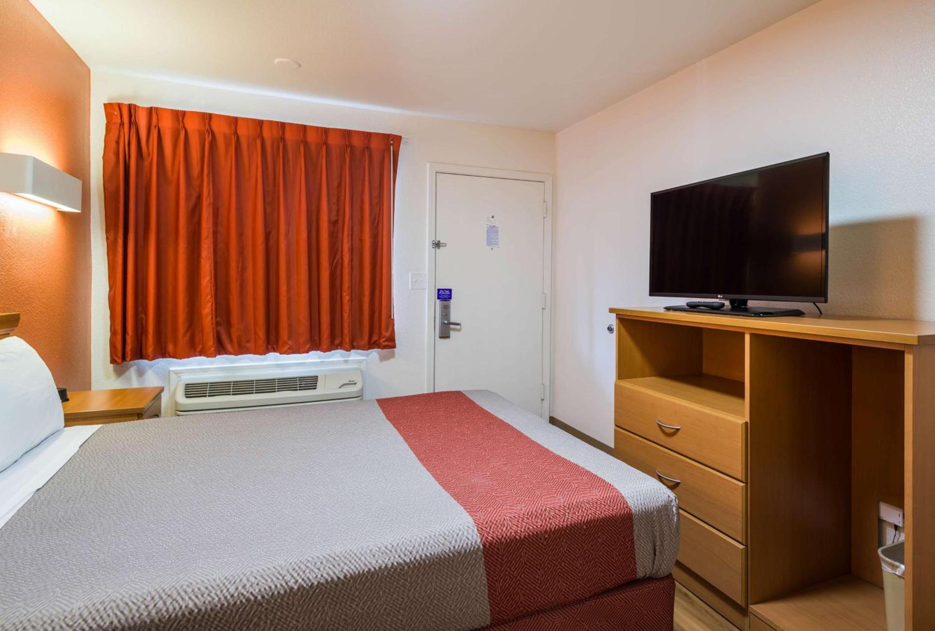 Motel 6-Concord, CA photo 11