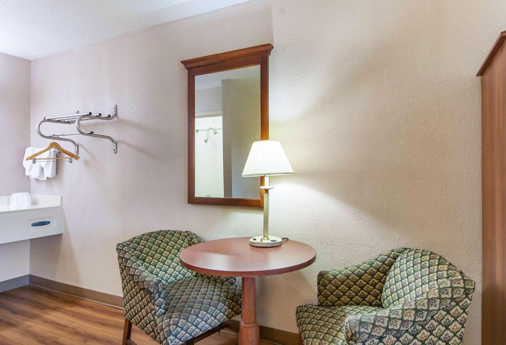 Motel 6-Alsip, IL photo 17