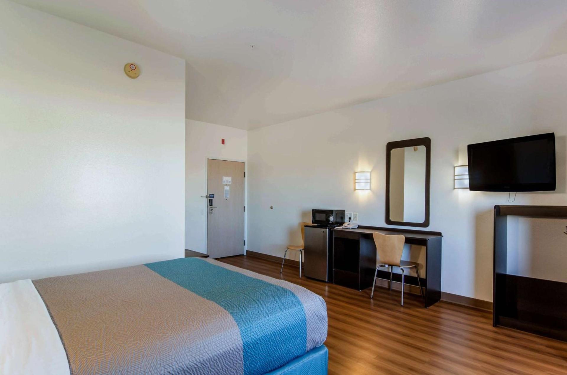 Motel 6-Wheatland, WY photo 16