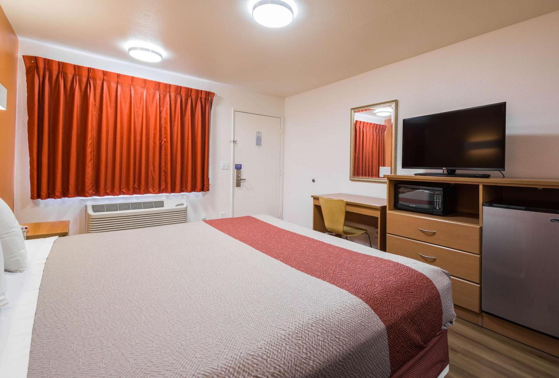 Motel 6-Concord, CA photo 7