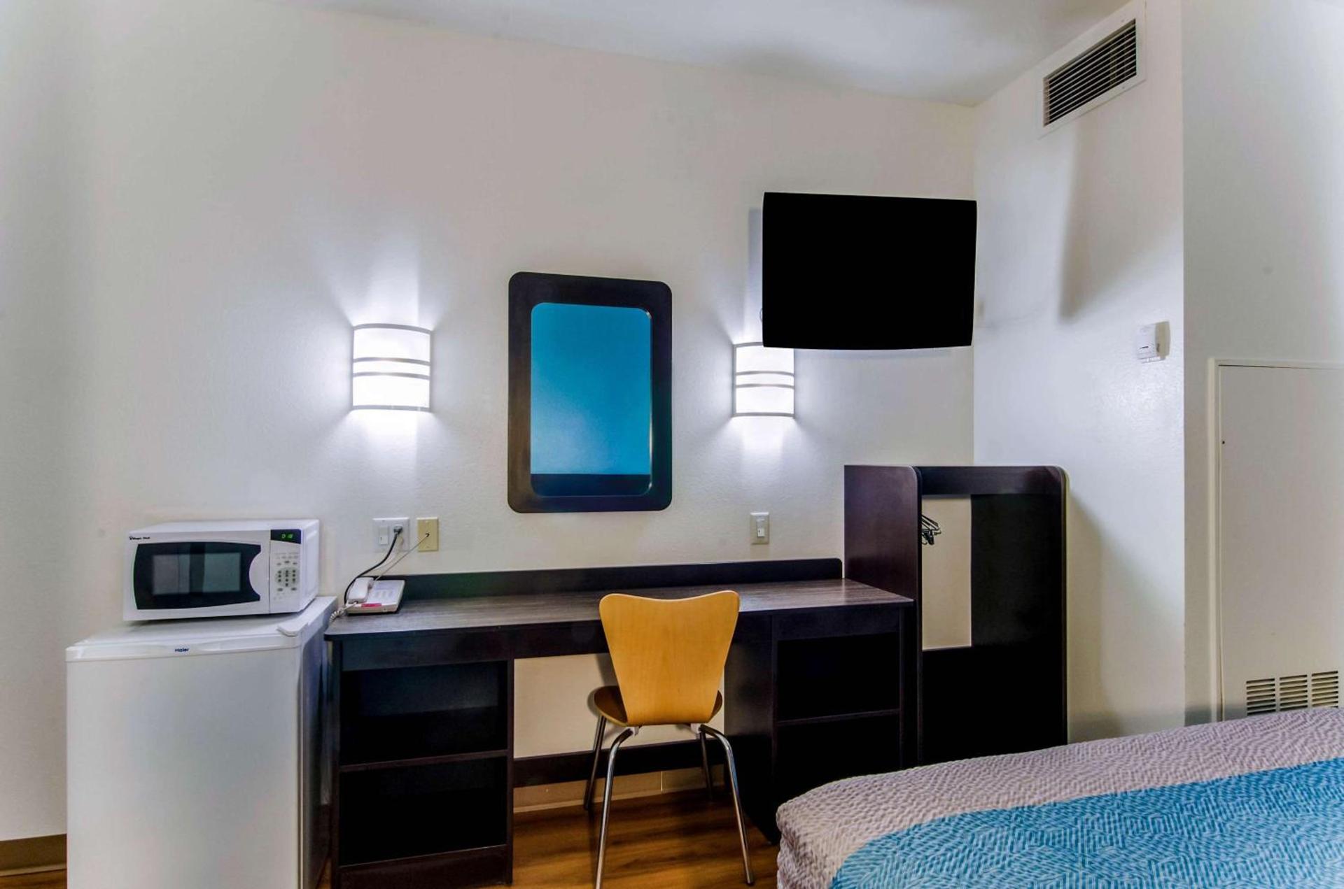 Motel 6-Wheatland, WY photo 17