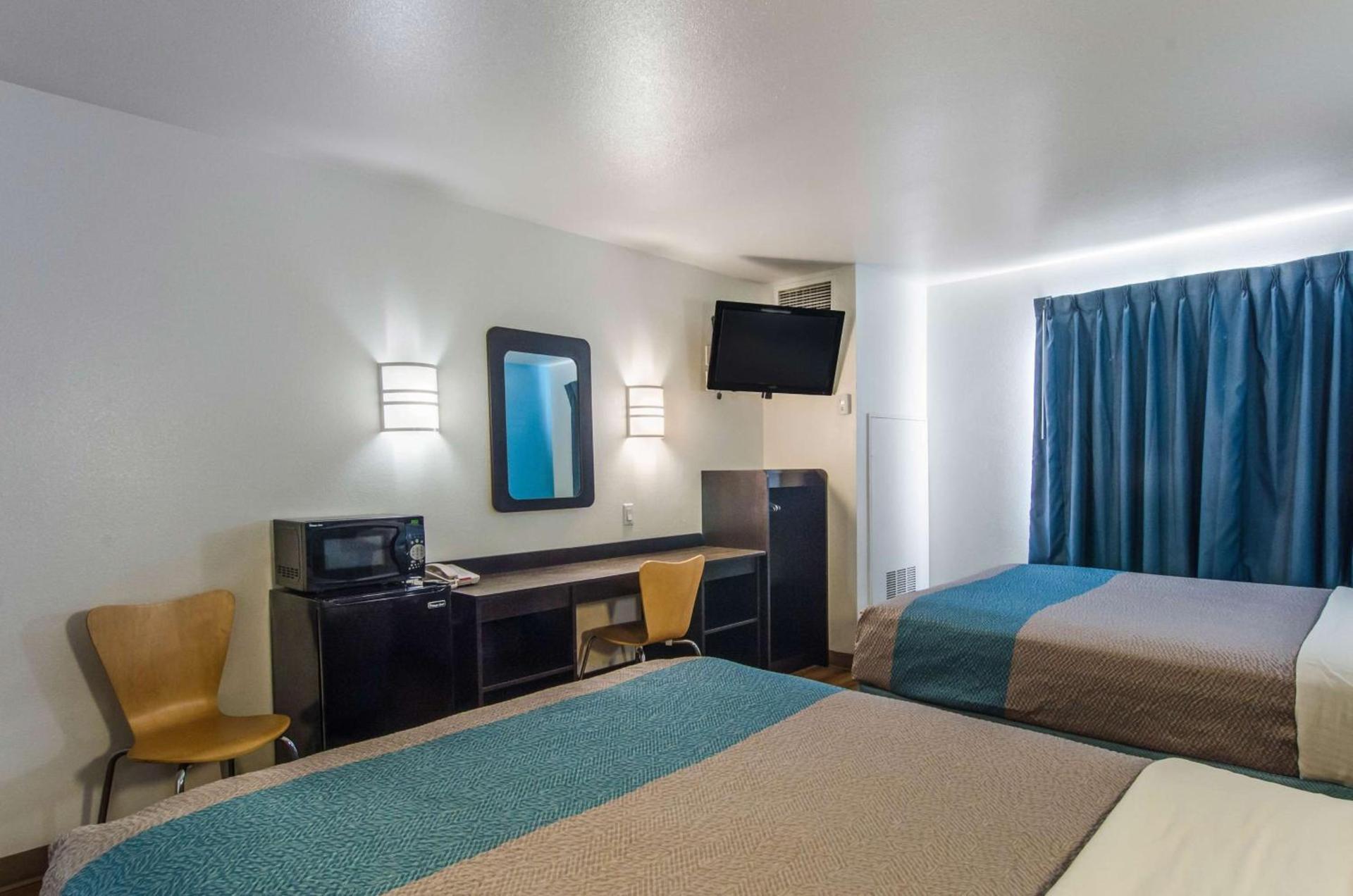 Motel 6-Wheatland, WY photo 31