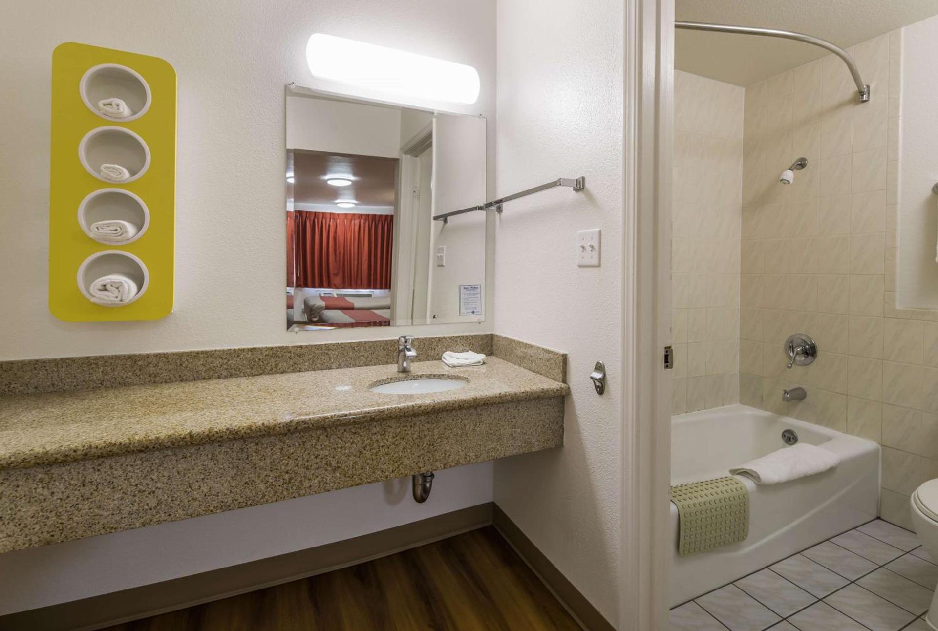 Motel 6-Concord, CA photo 20