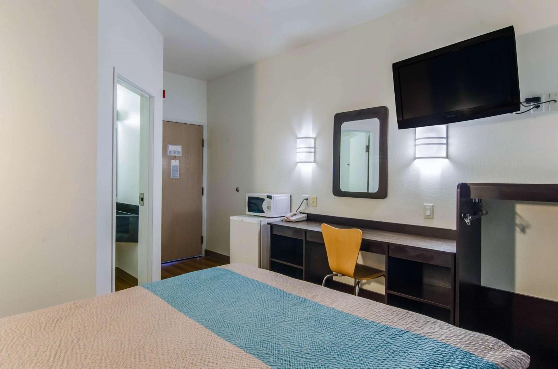Motel 6-Wheatland, WY photo 18