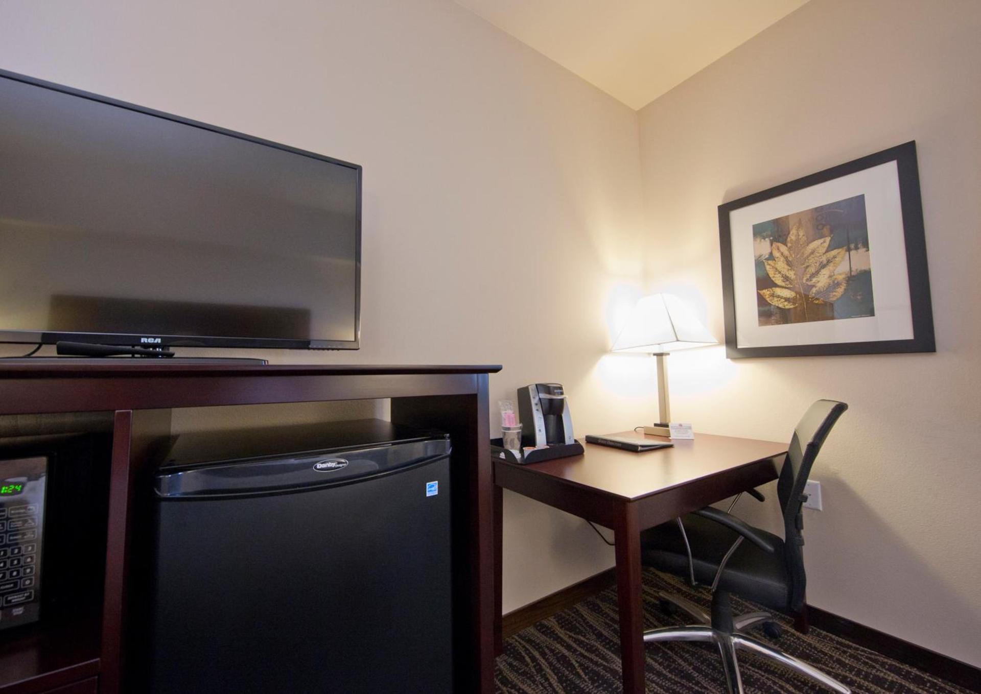 Cobblestone Inn & Suites - Boone photo 4