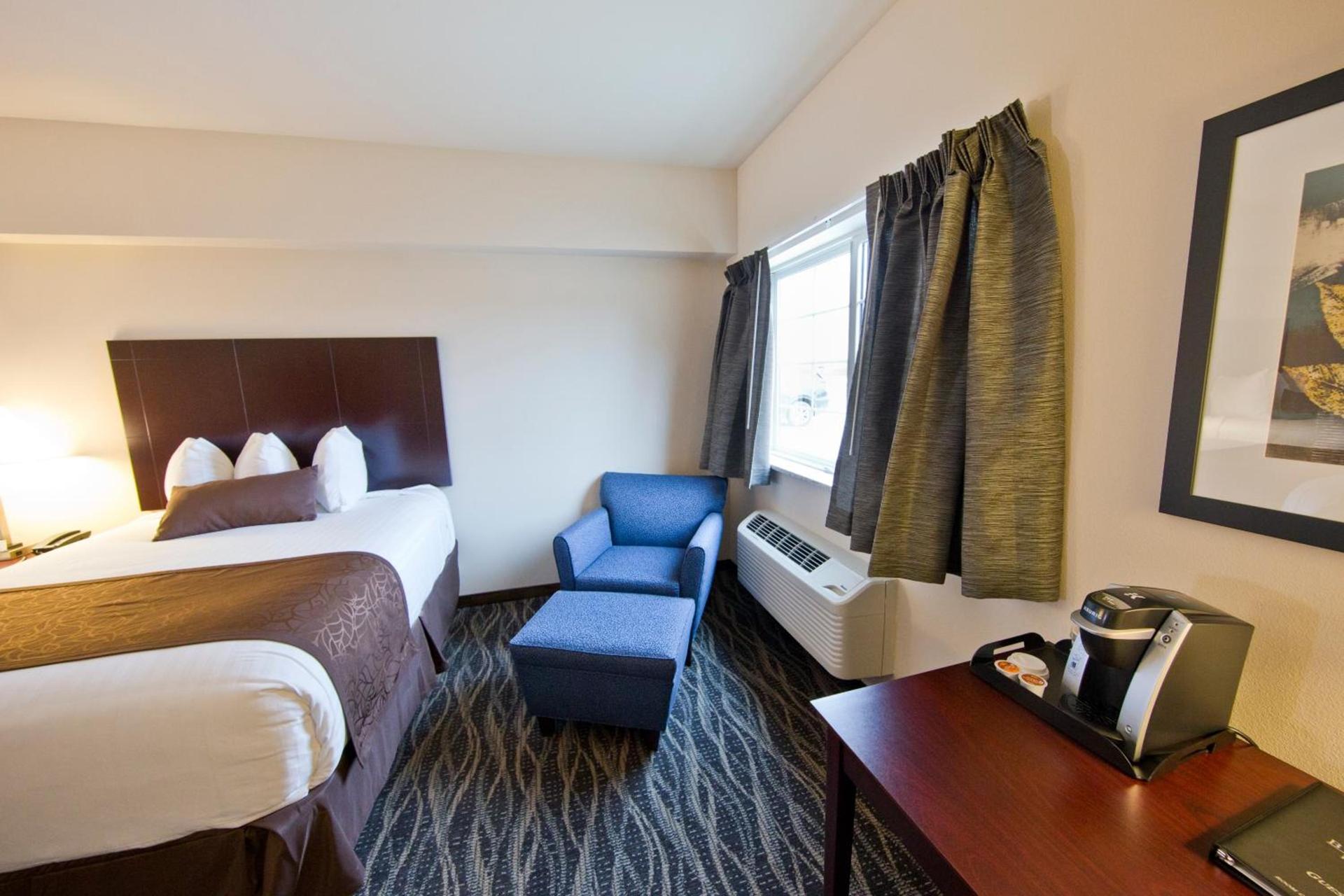 Cobblestone Inn & Suites - Boone photo 10