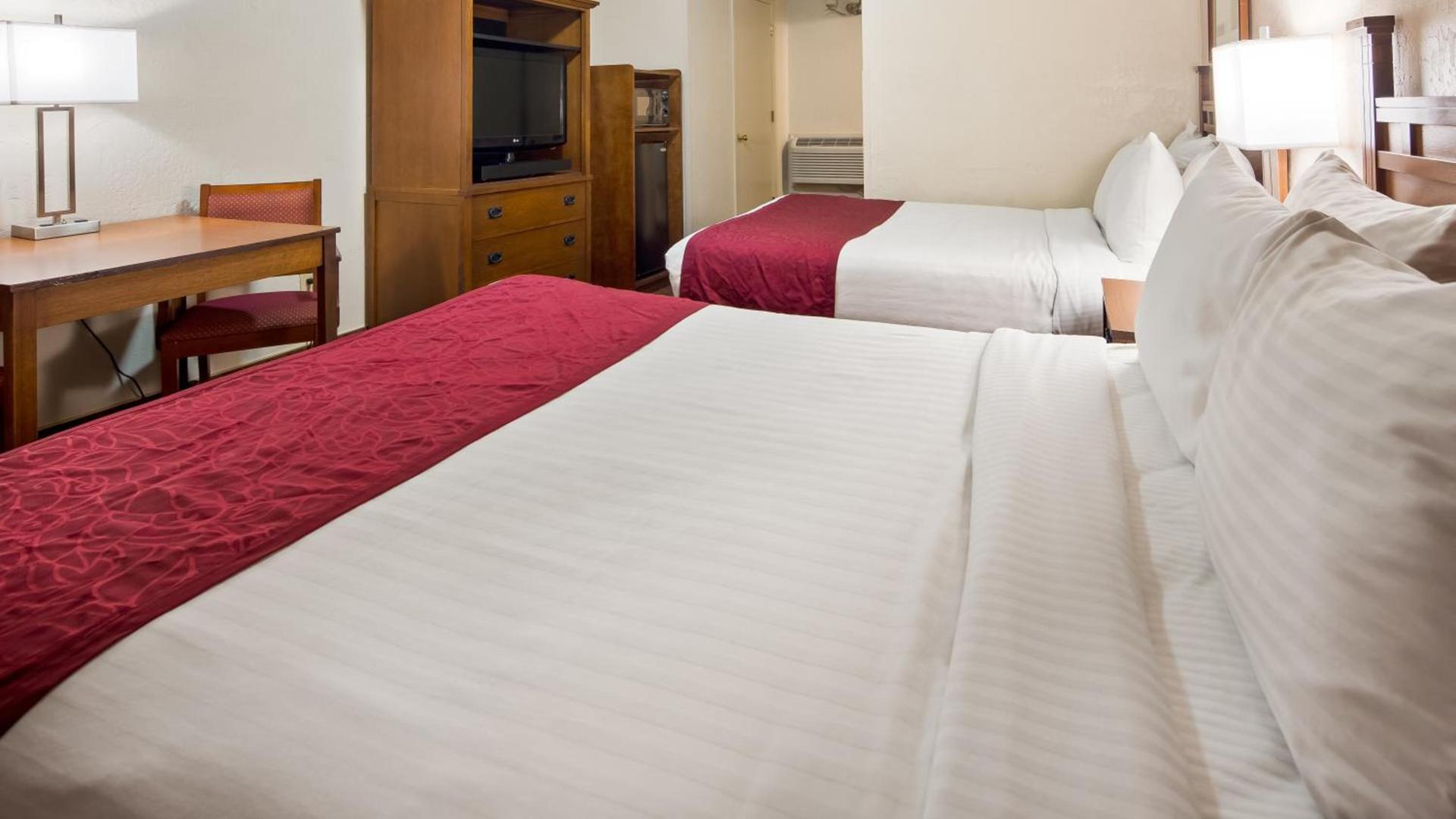 SureStay Hotel by Best Western Blythe photo 30