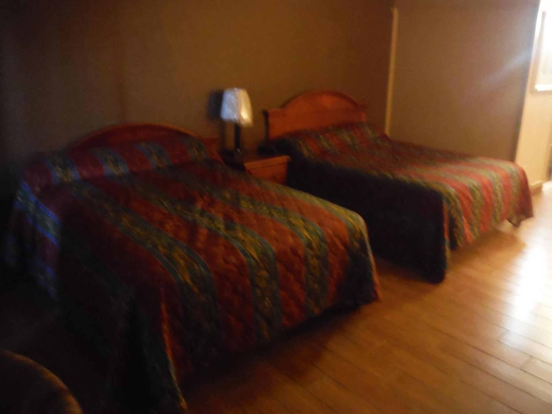 Budgetel Inn & Suites Hotel photo 9