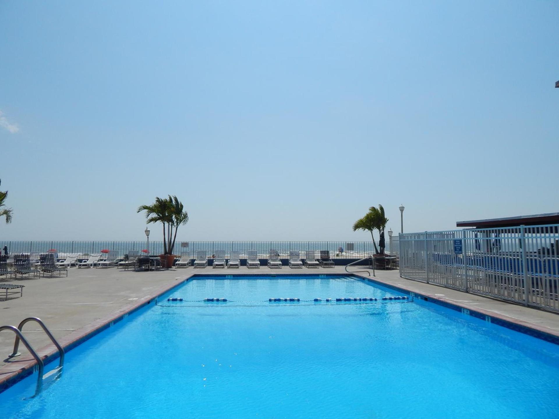 Flagship Oceanfront photo 22