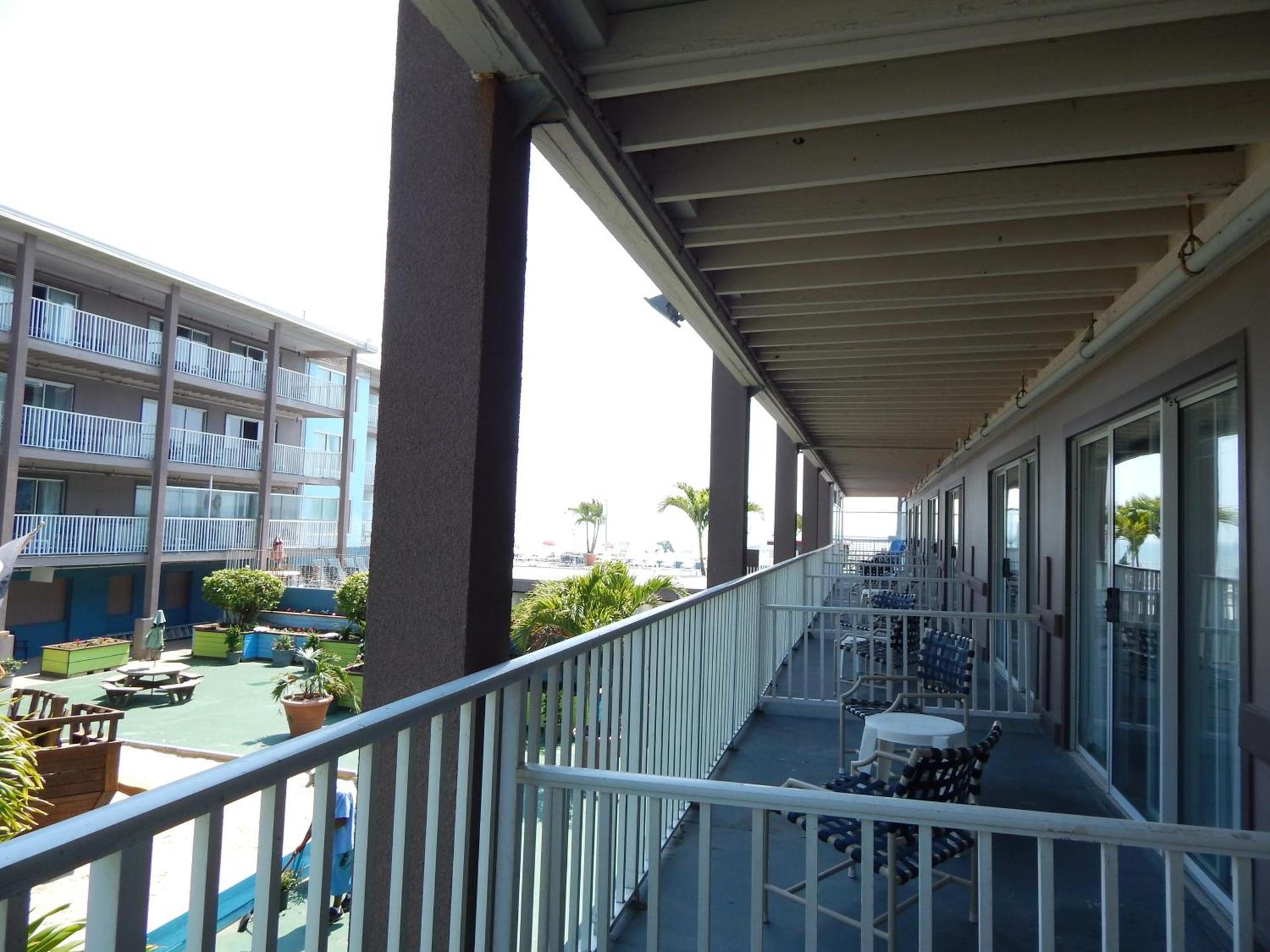 Flagship Oceanfront photo 36