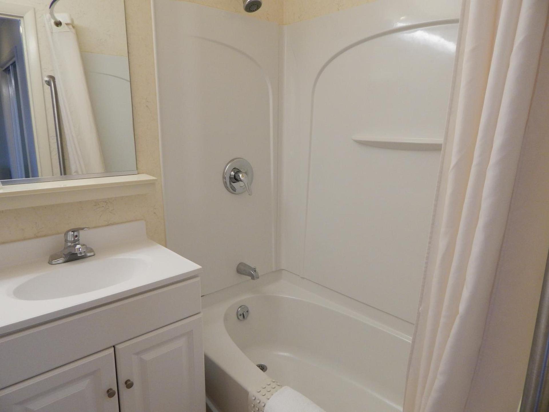 Flagship Oceanfront photo 39