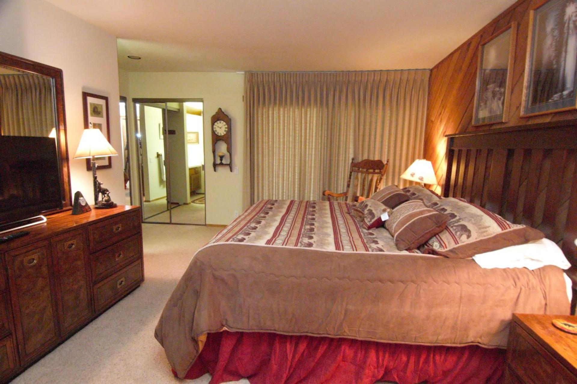 Snowcreek Resort Vacation Rentals photo 9