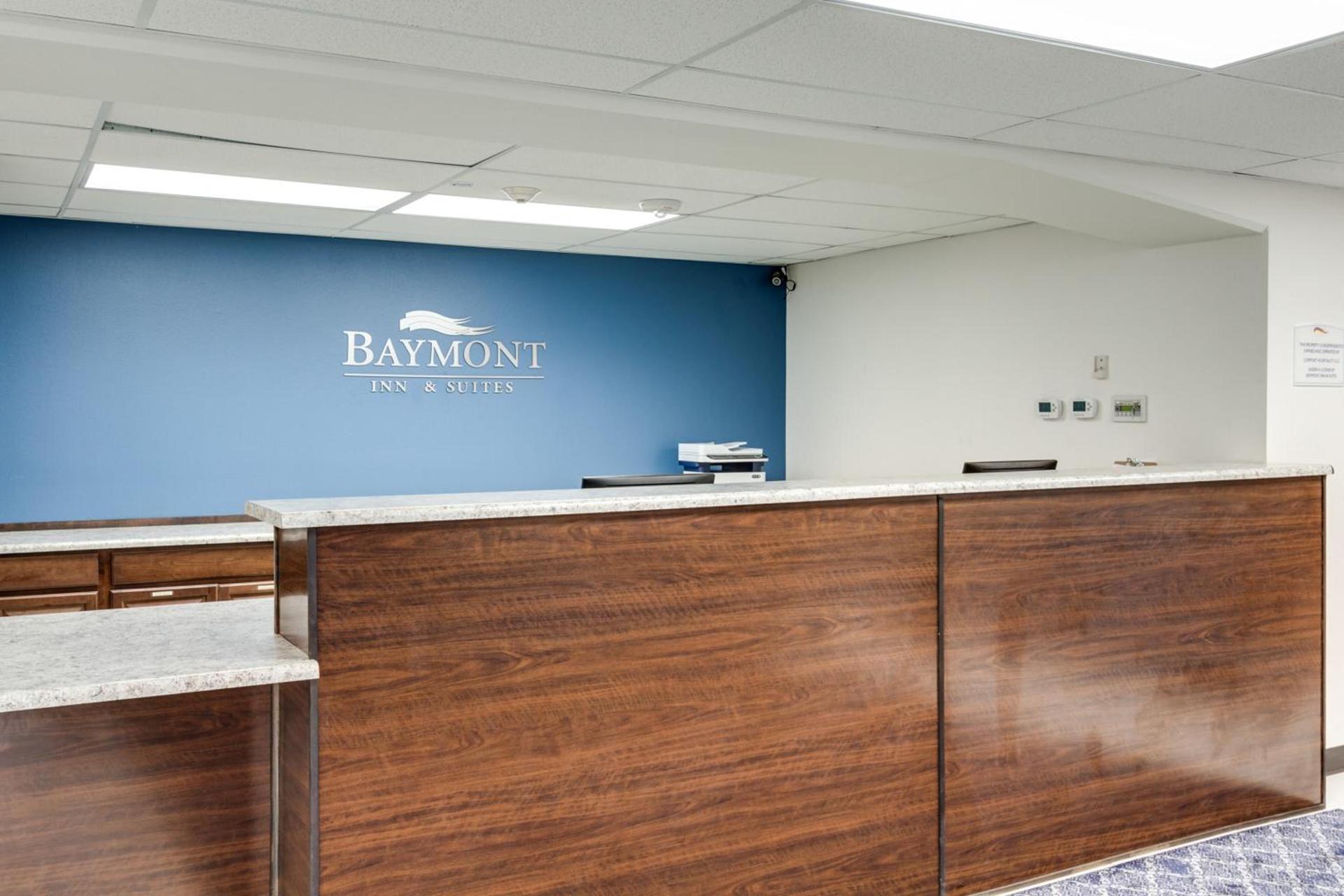 Baymont by Wyndham Spokane photo 38