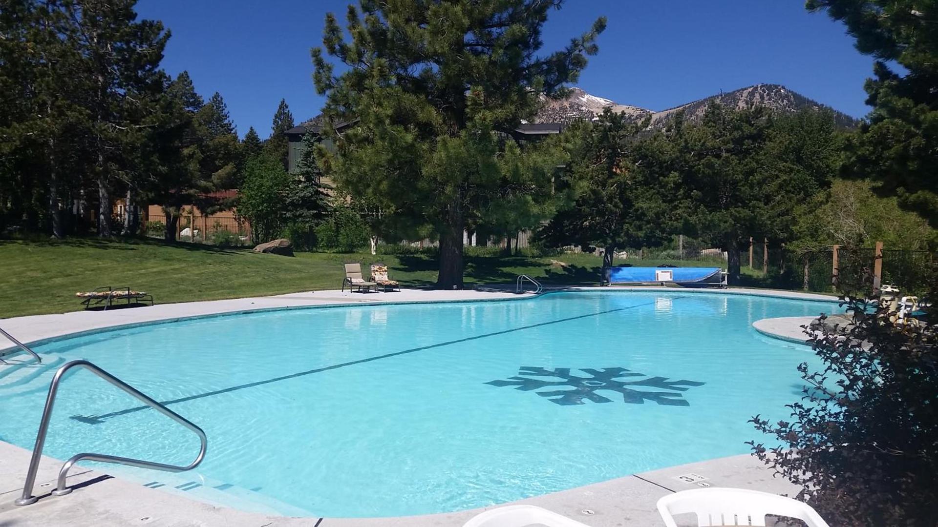 Snowcreek Resort Vacation Rentals photo 17