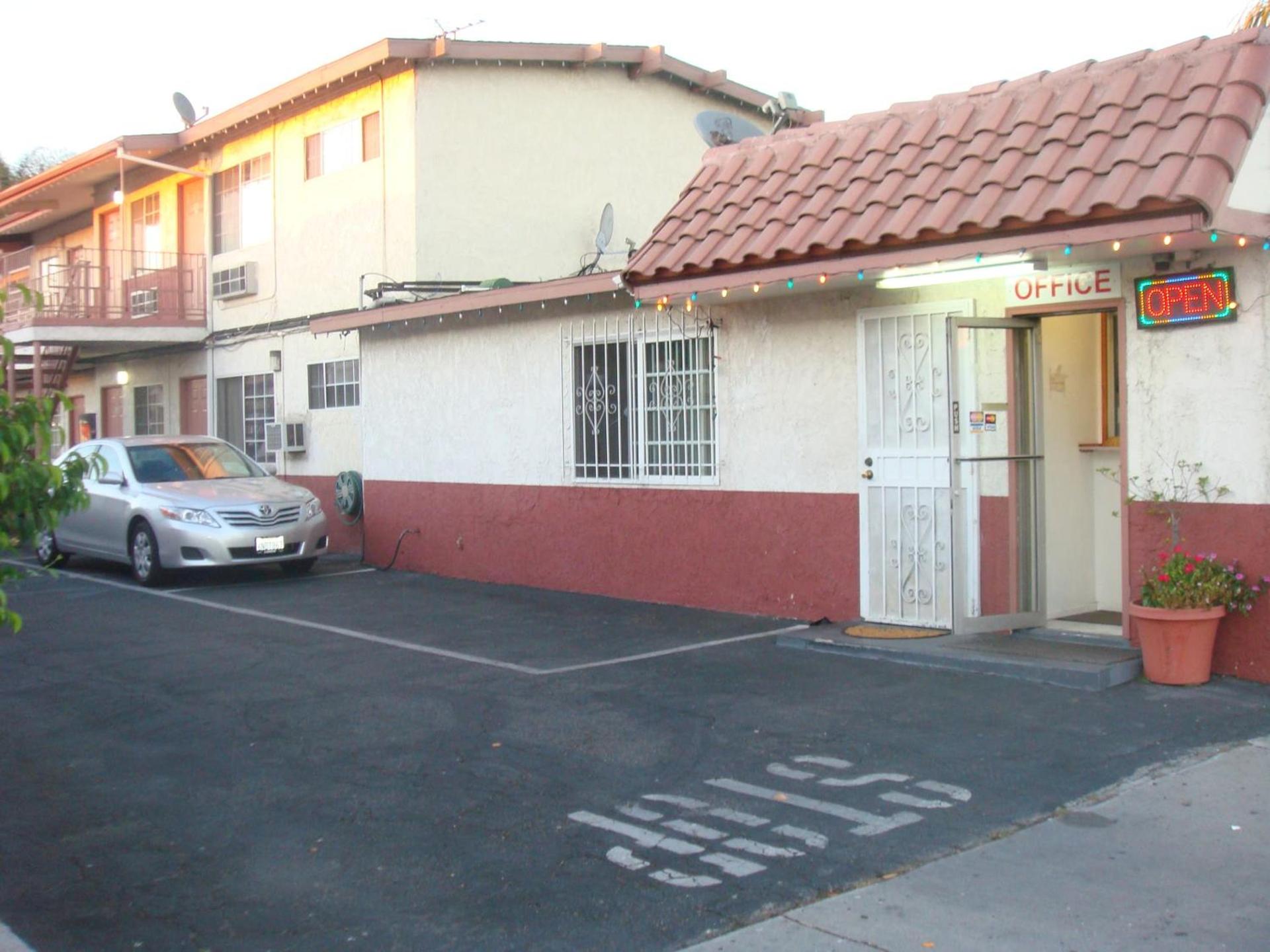 American Inn photo 5