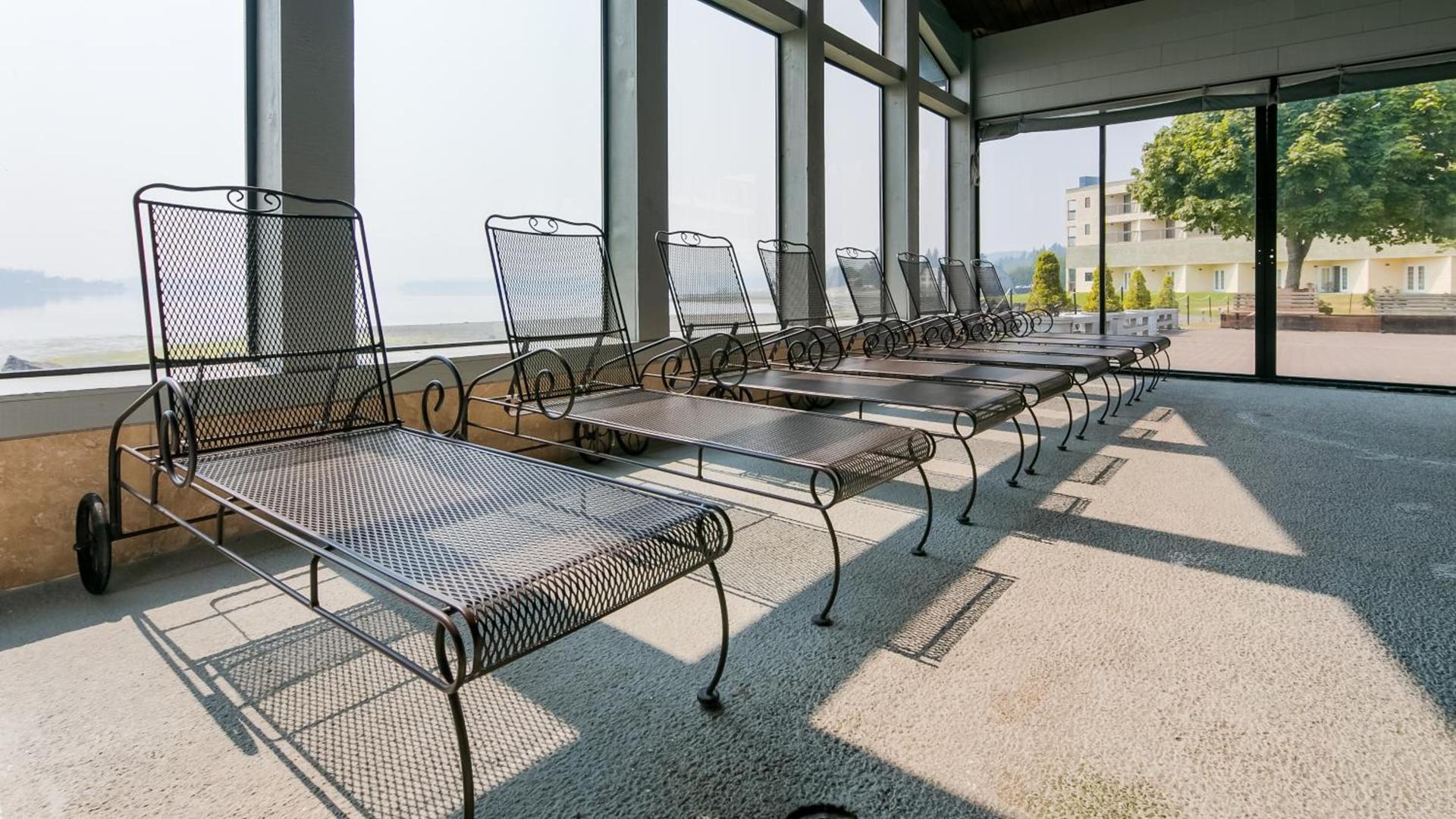 Best Western Plus Silverdale Beach Hotel photo 43