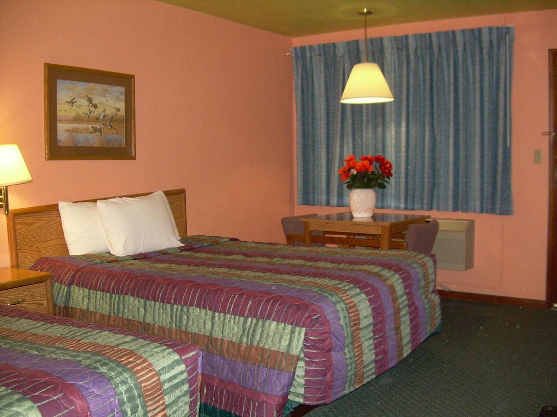 83 motel photo 10