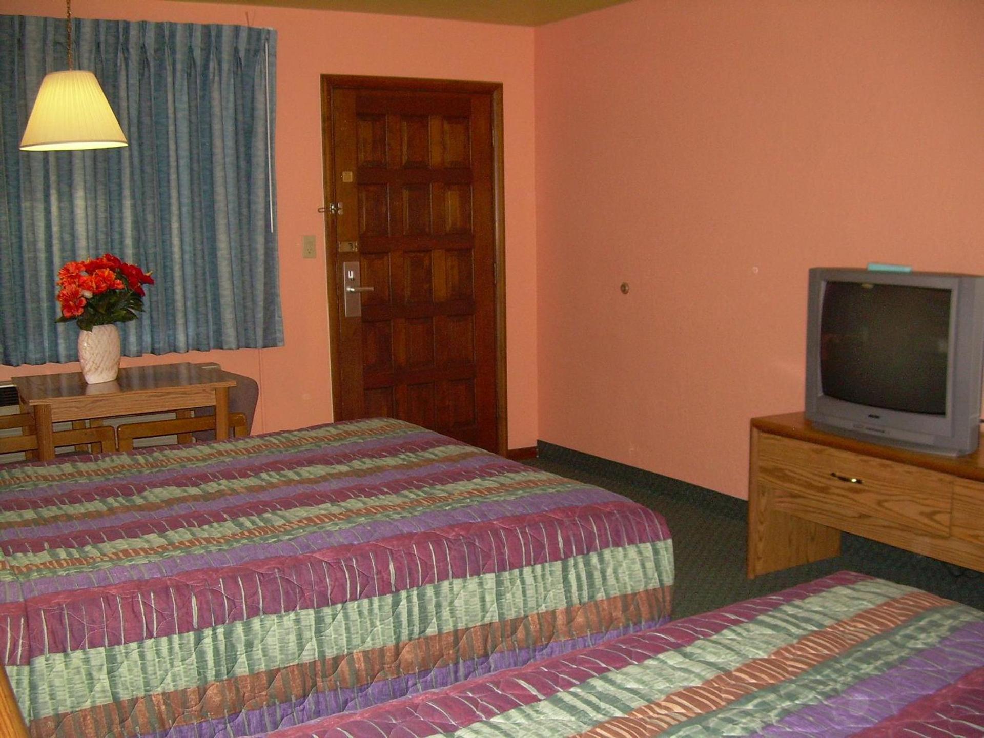 83 motel photo 21