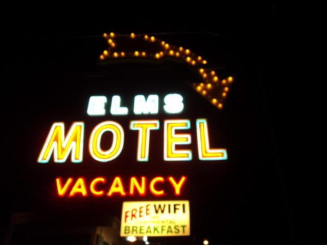 Bishop Elms Motel photo 24