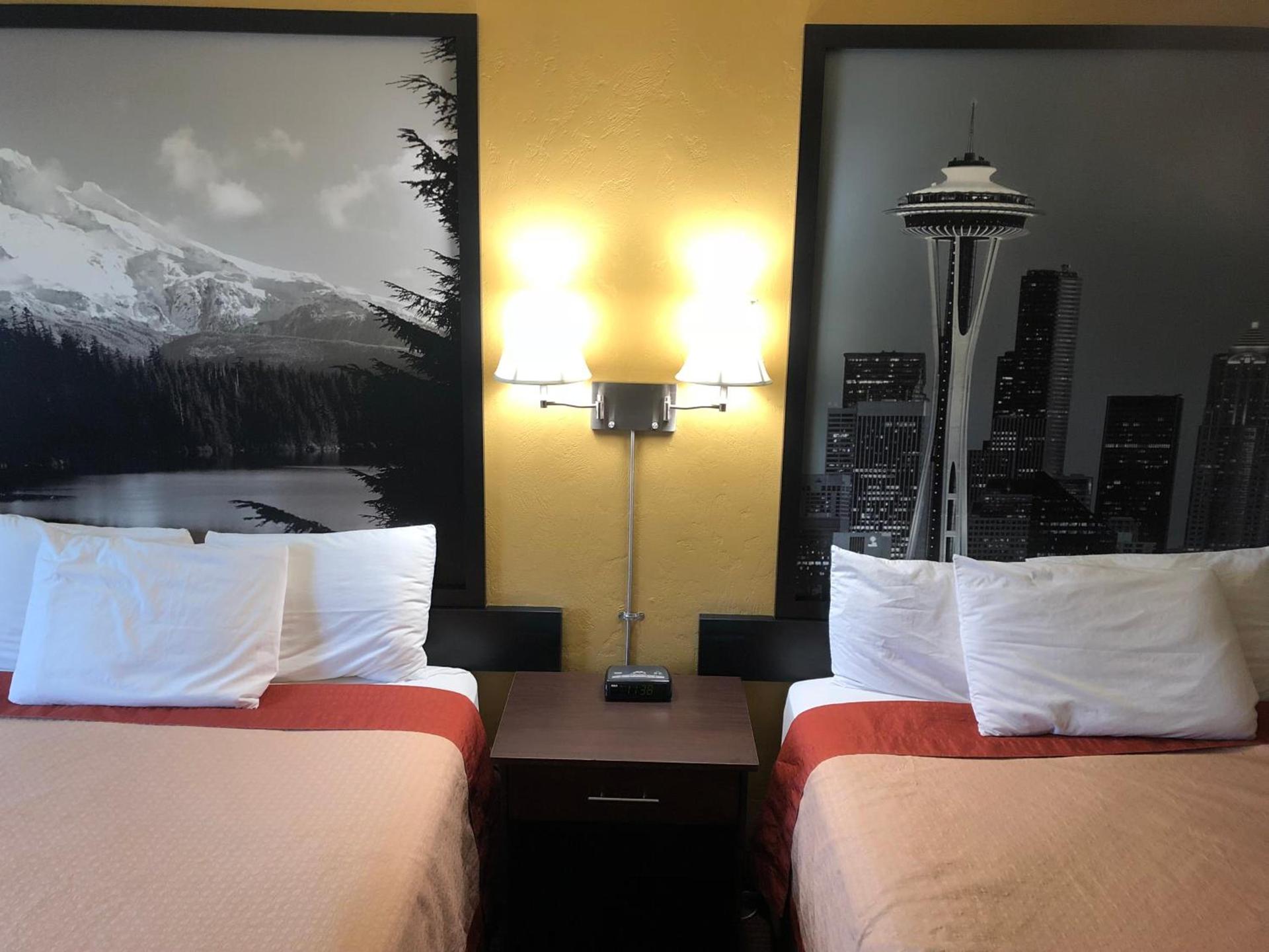Super 8 by Wyndham Kennewick photo 8
