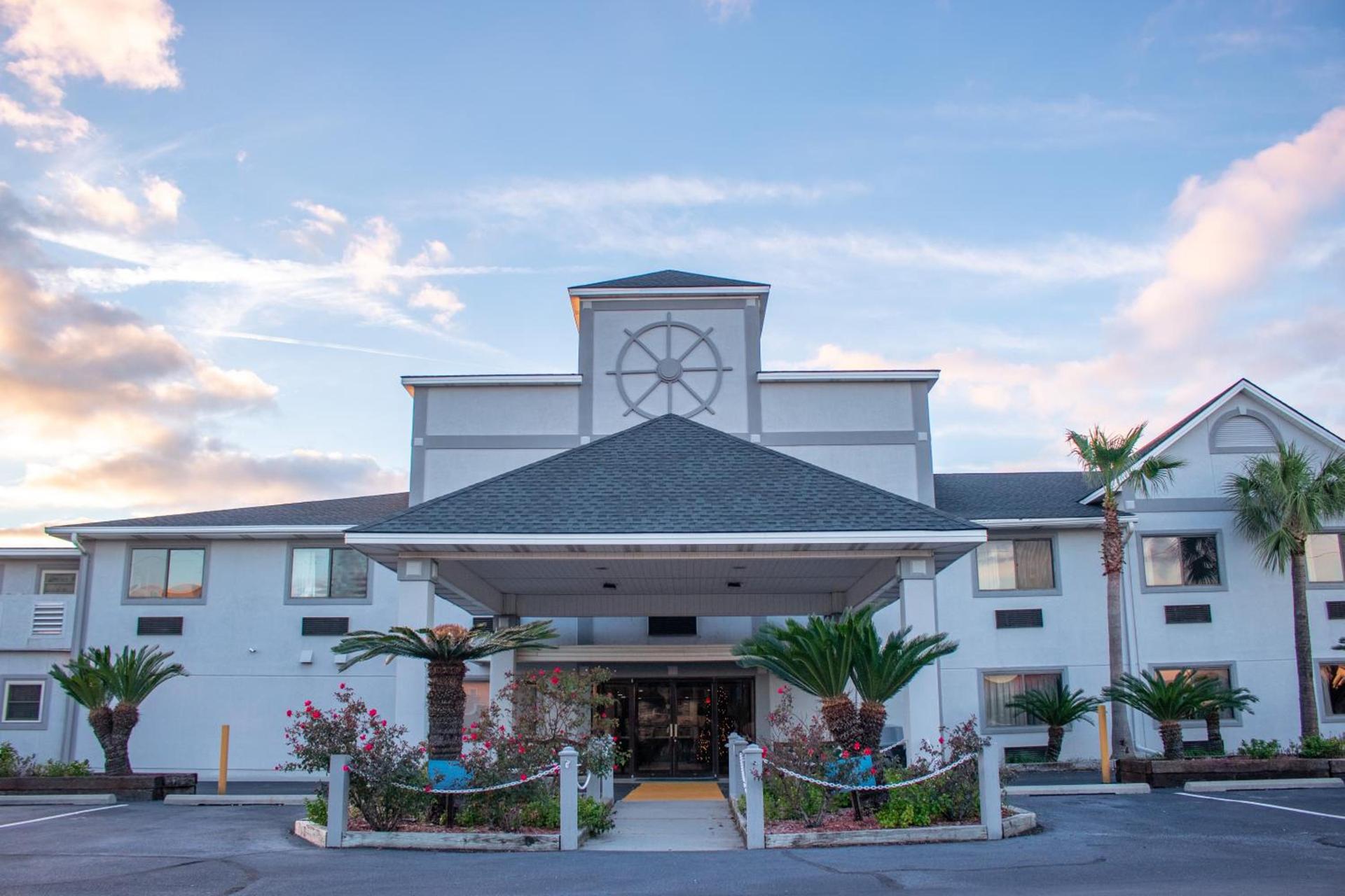 Admiral's Inn on Tybee Island photo 25