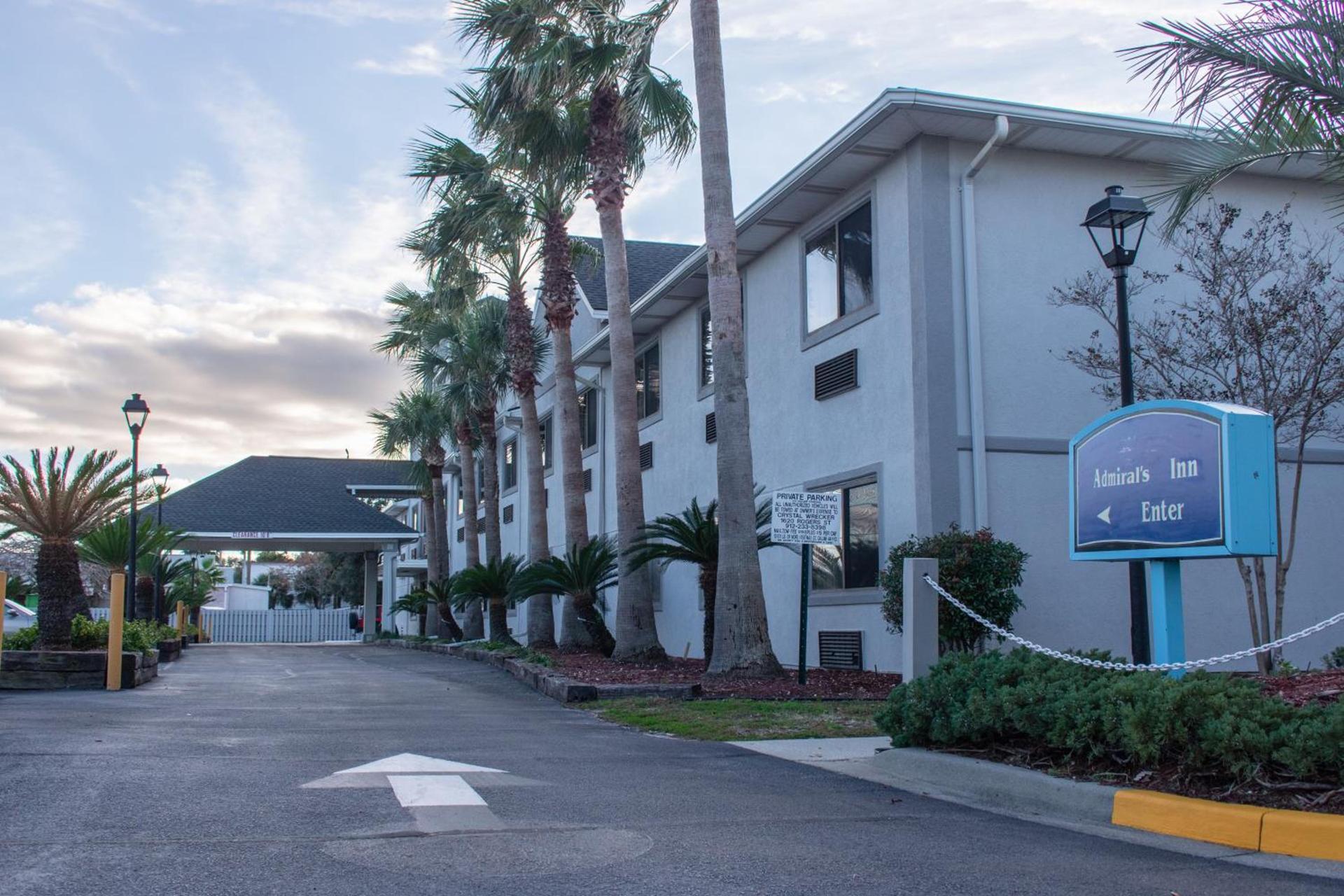 Admiral's Inn on Tybee Island photo 27