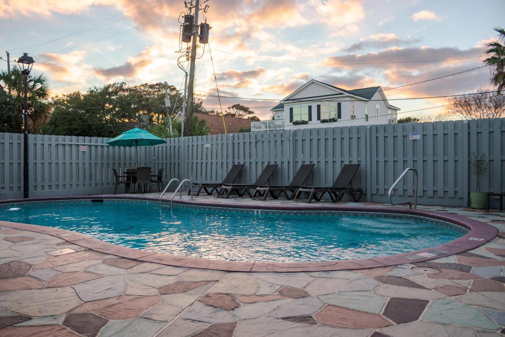 Admiral's Inn on Tybee Island photo 16