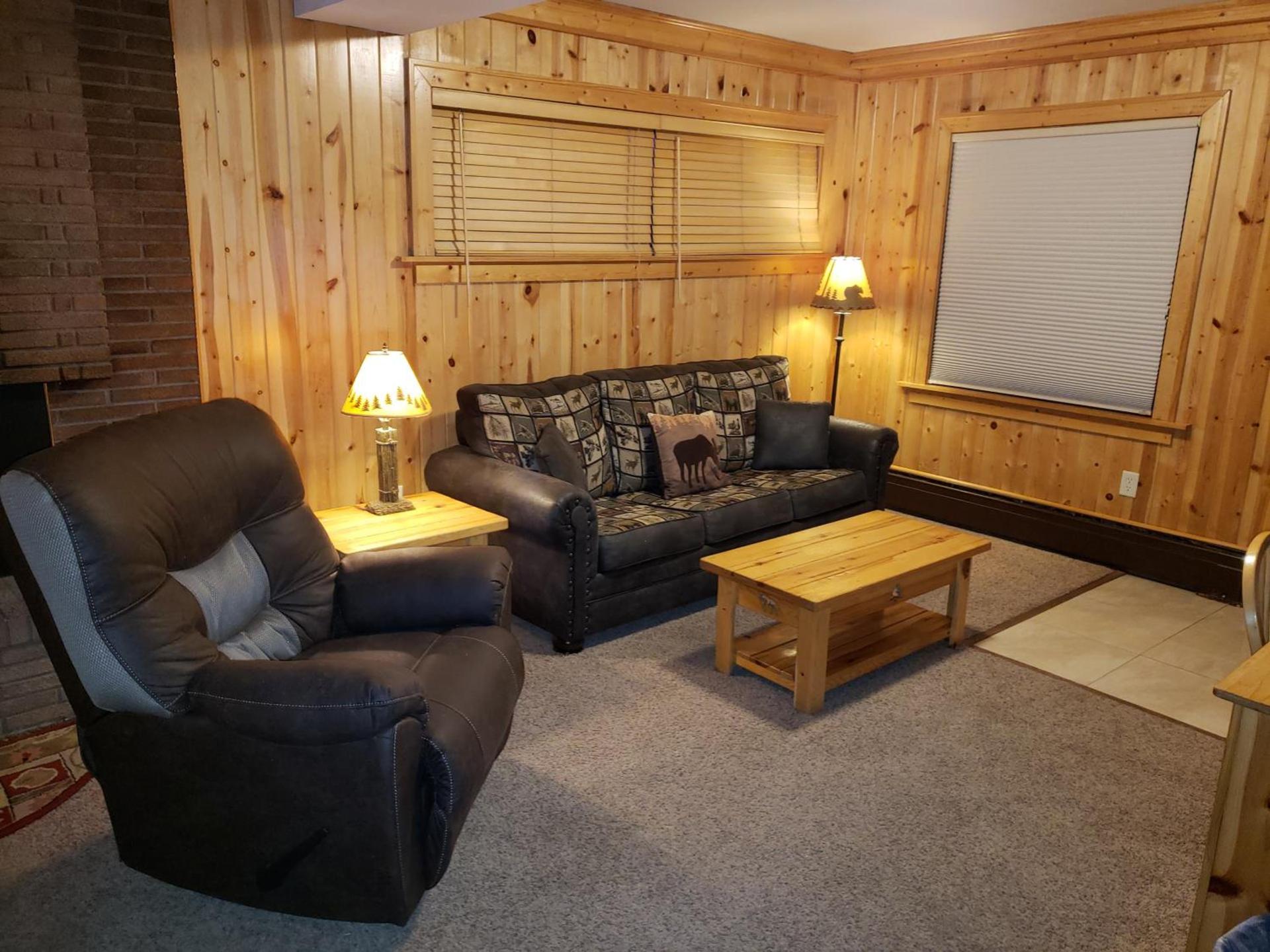 Willard Munger Inn photo 11