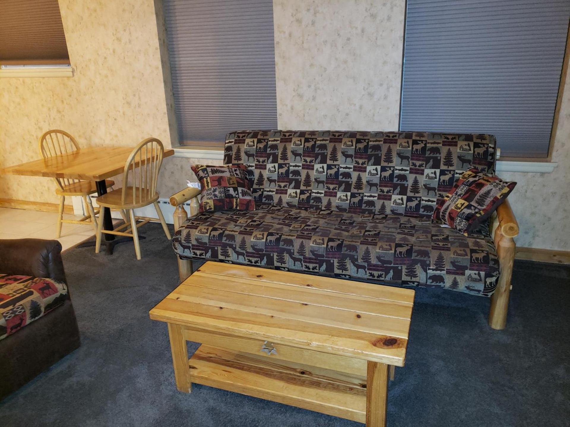 Willard Munger Inn photo 24