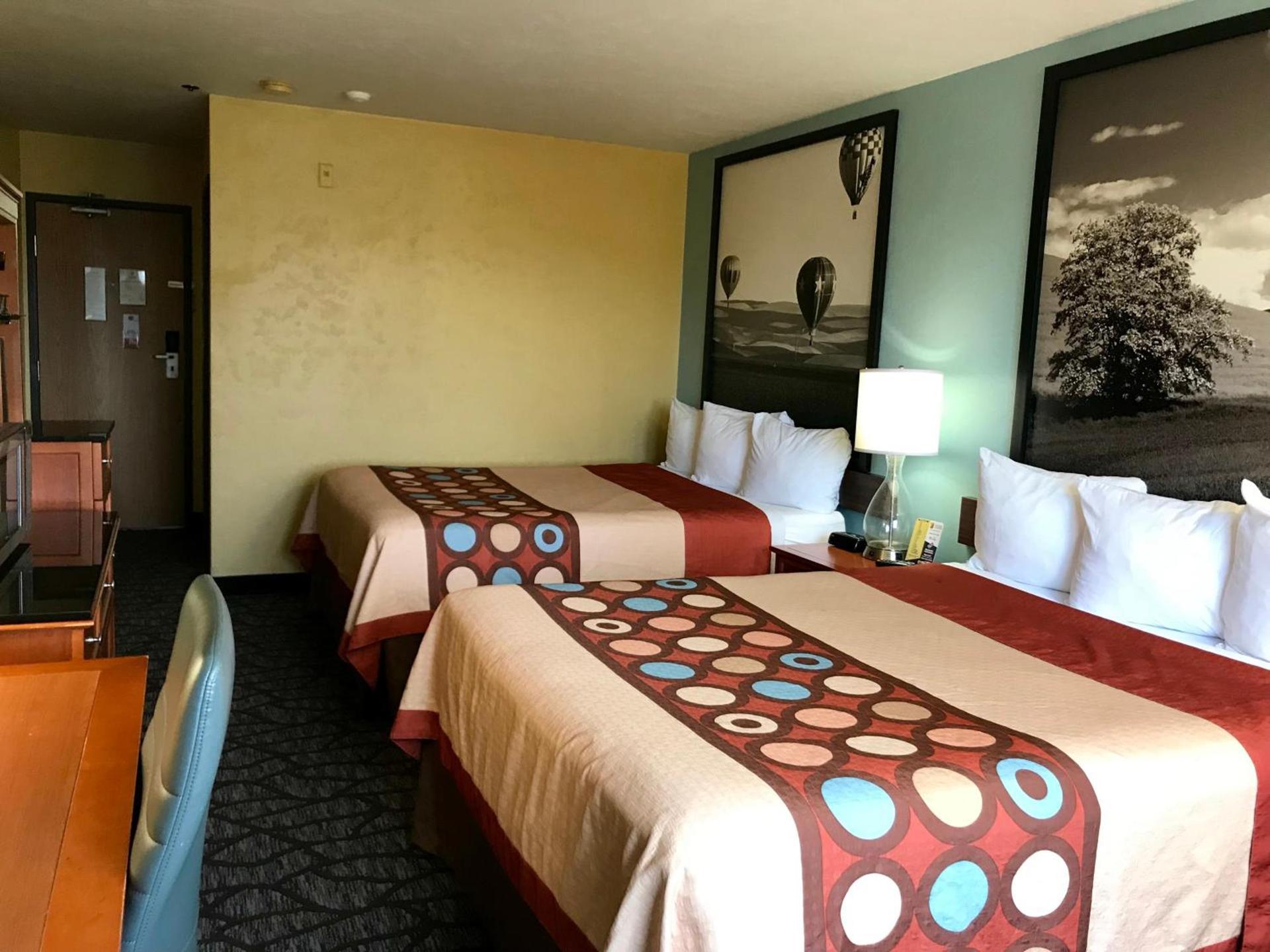 Super 8 by Wyndham Union Gap Yakima Area photo 35
