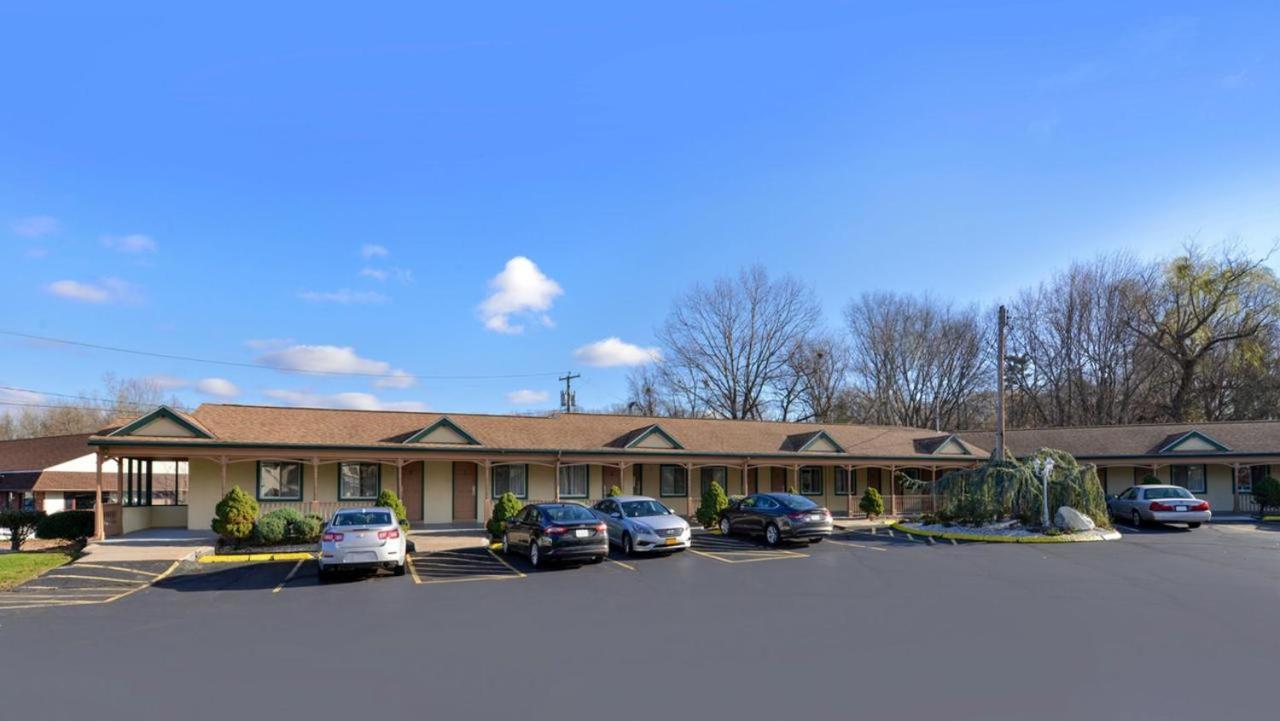 Cheshire Welcome Inn photo 4