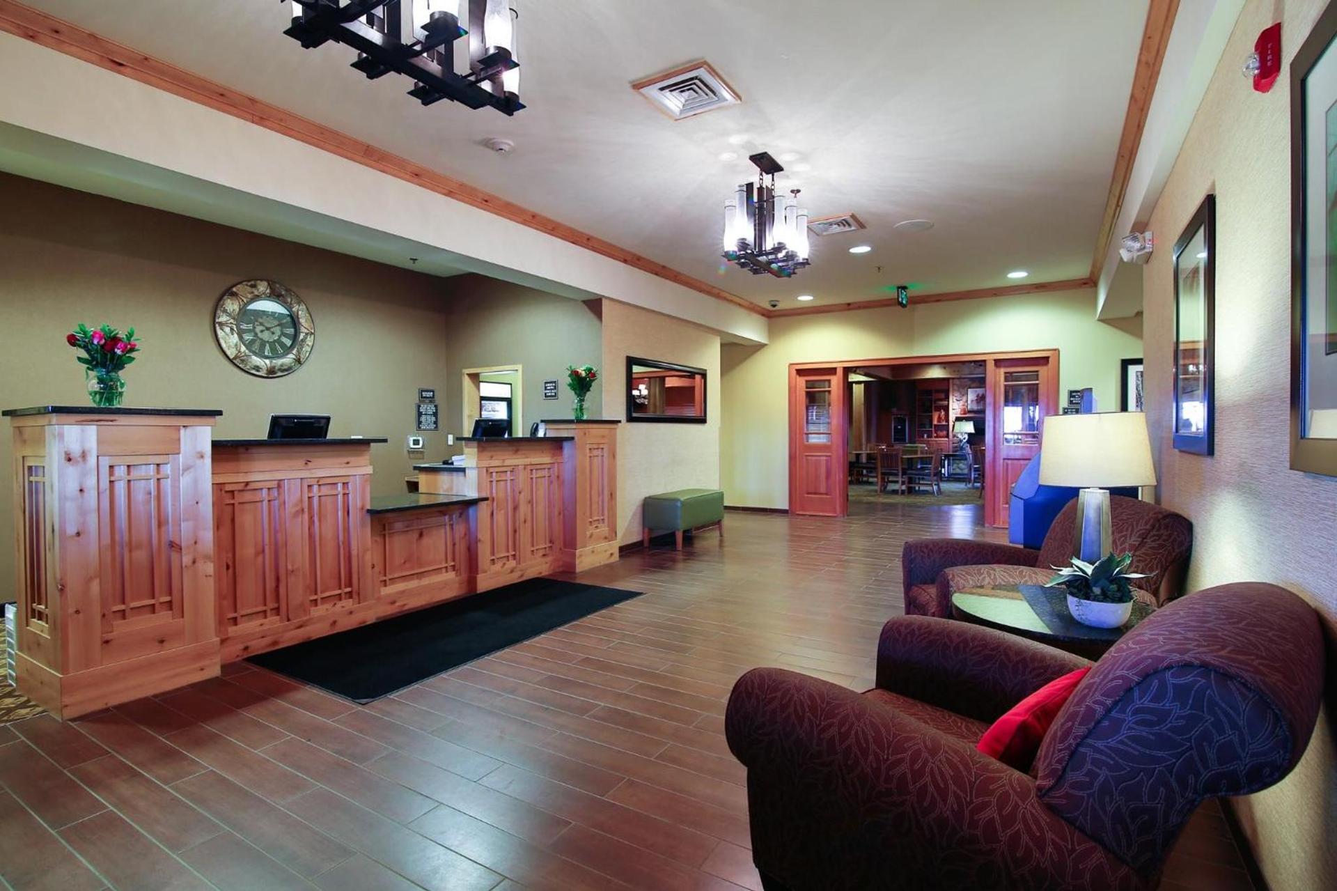 TownePlace Suites by Marriott Minot photo 2