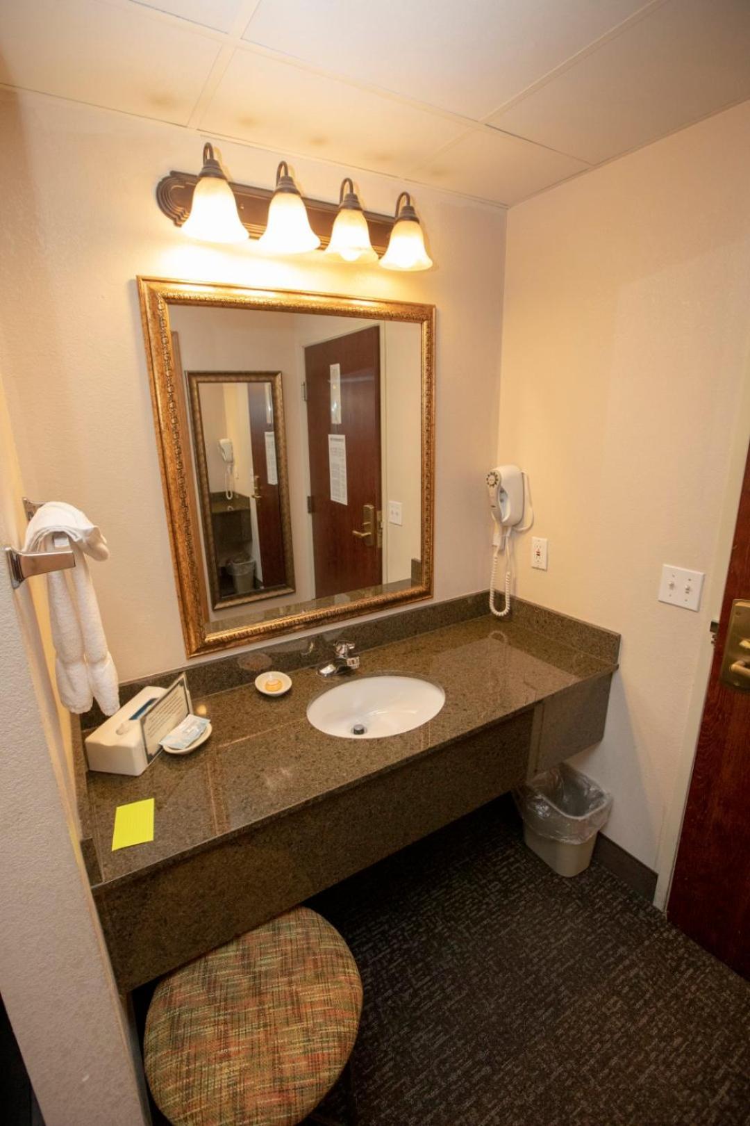 Hotel Grand Victorian photo 26