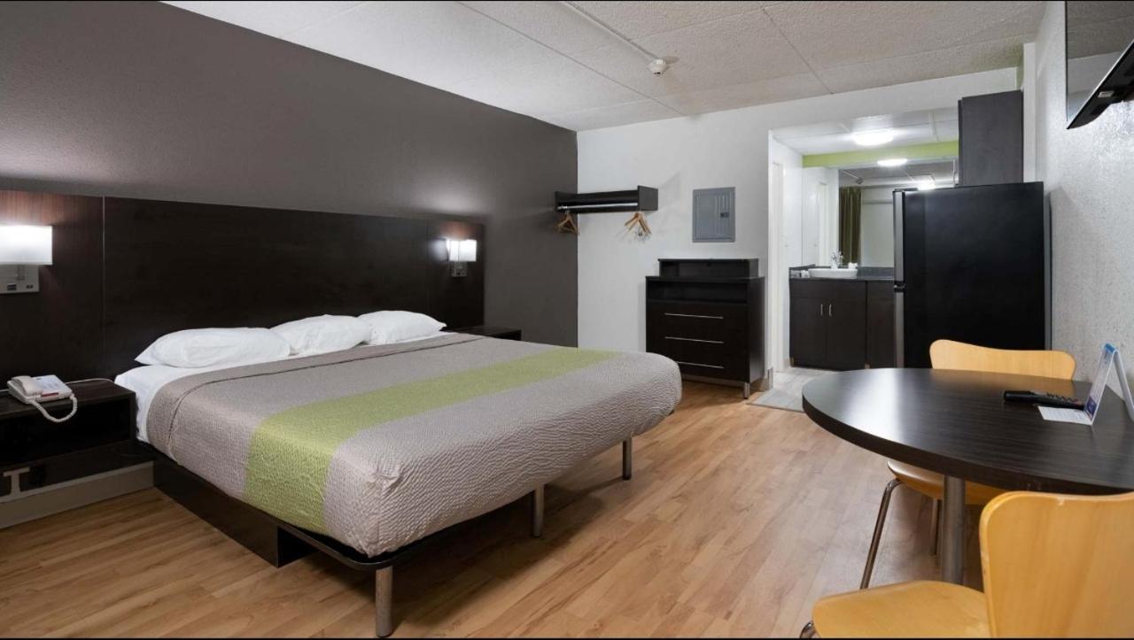 Motel 6-Columbus, GA - Downtown photo 29