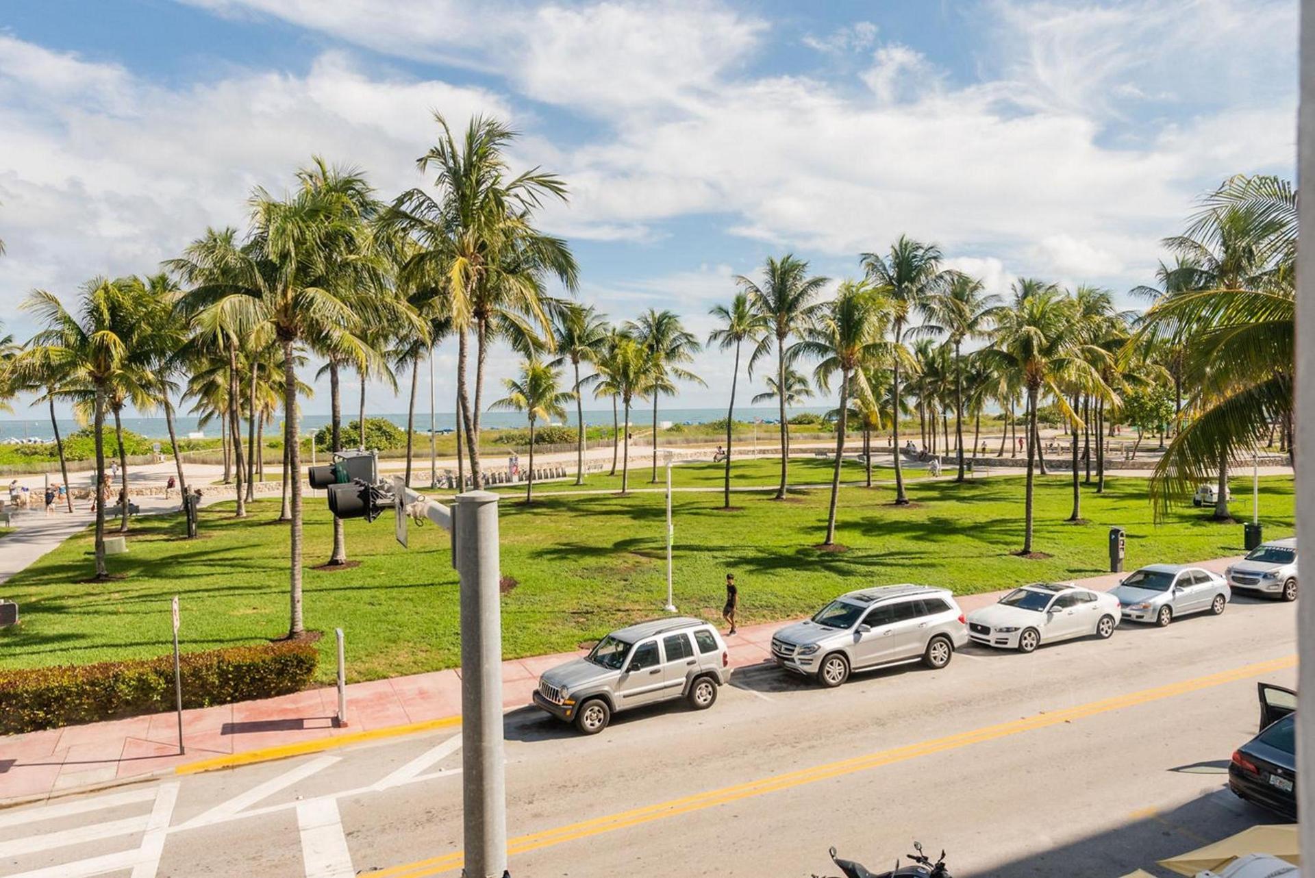 Majestic Hotel South Beach photo 17