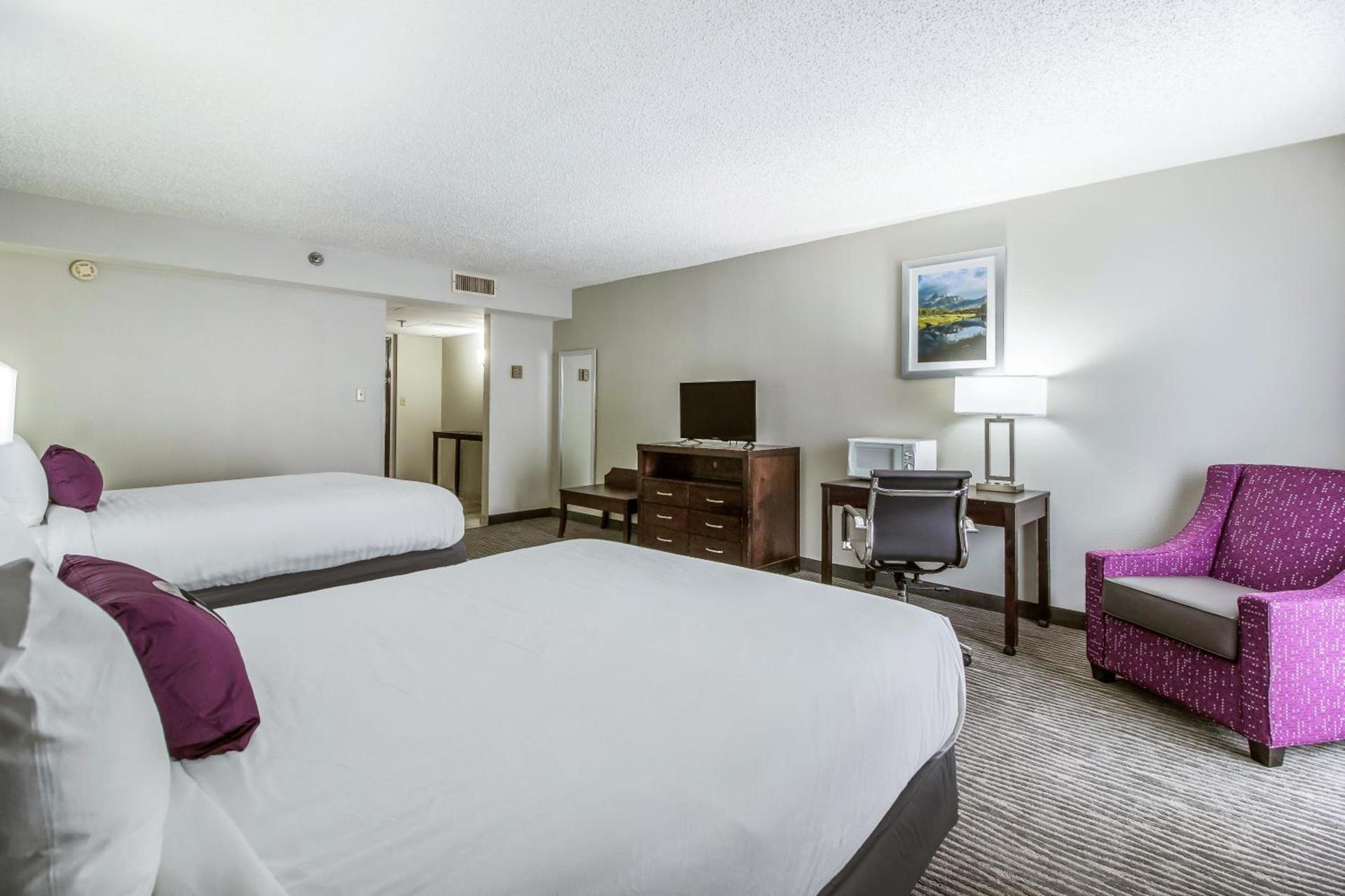 Clarion Hotel Jackson Northwest photo 8