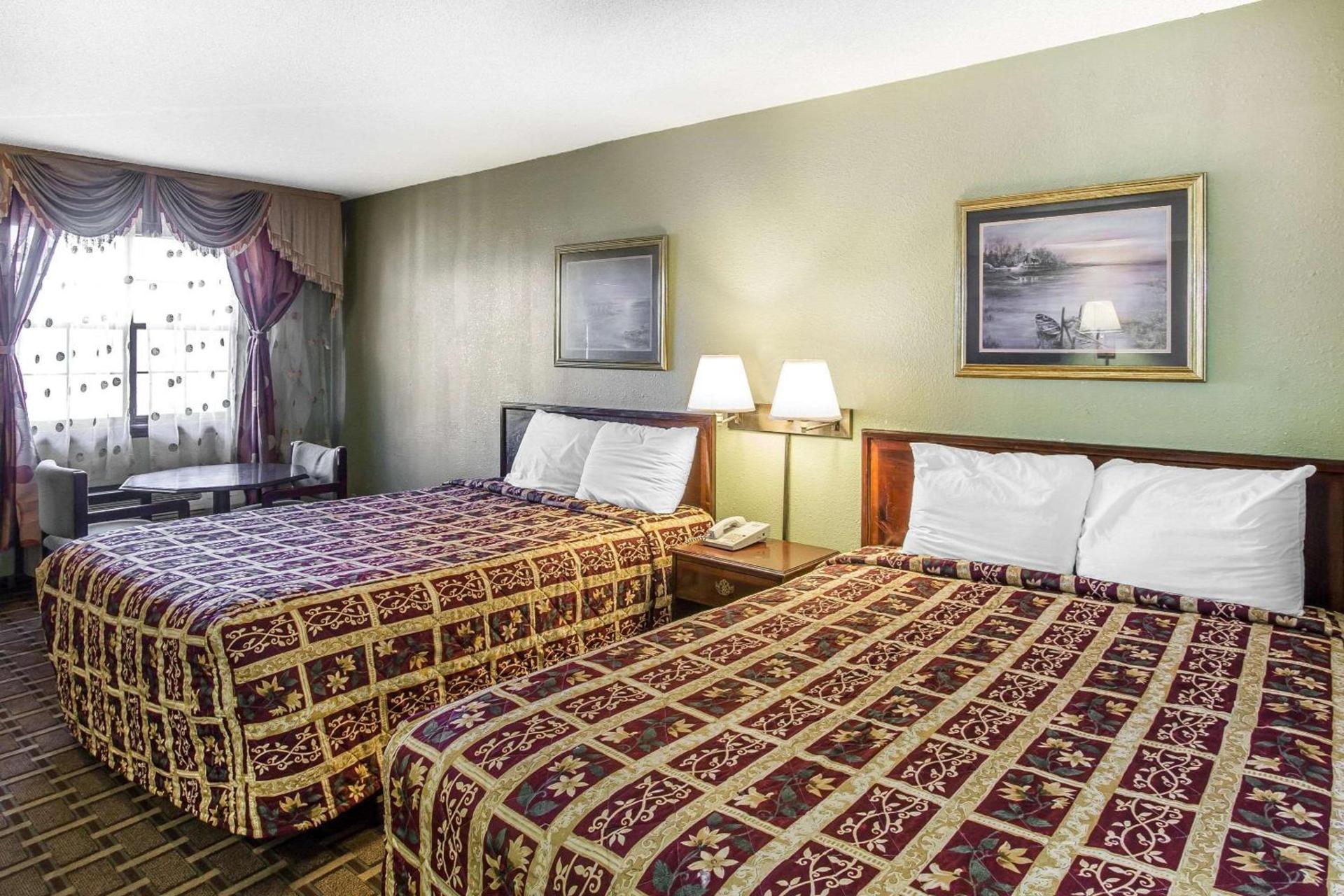 Rodeway Inn & Suites Smyrna - Nashville Area photo 22