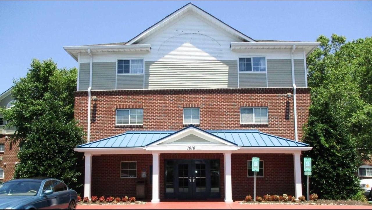 Studio 6 Extended Stay - Hampton, VA - Langley AFB Area photo 6
