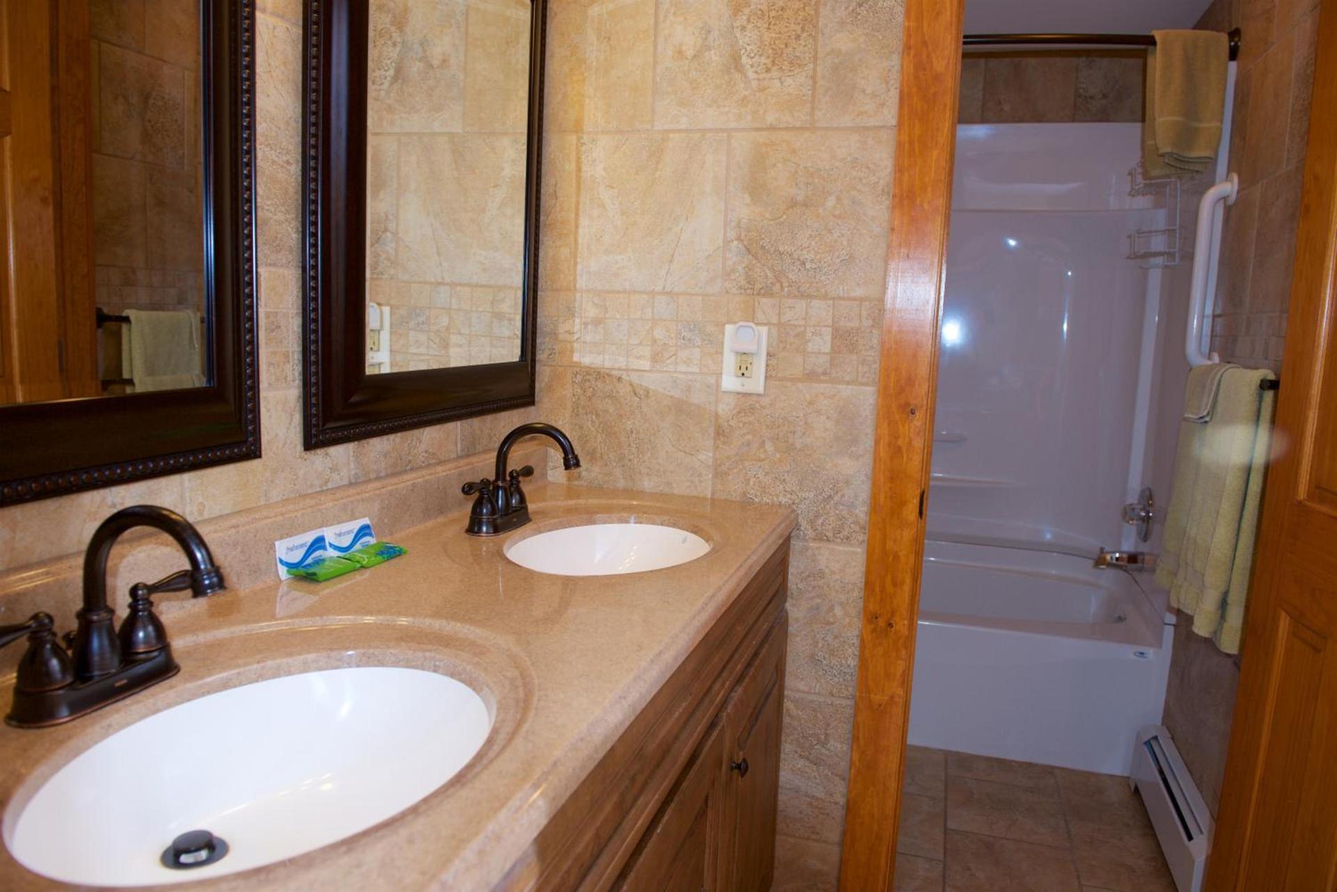 Myer Country Motel photo 40