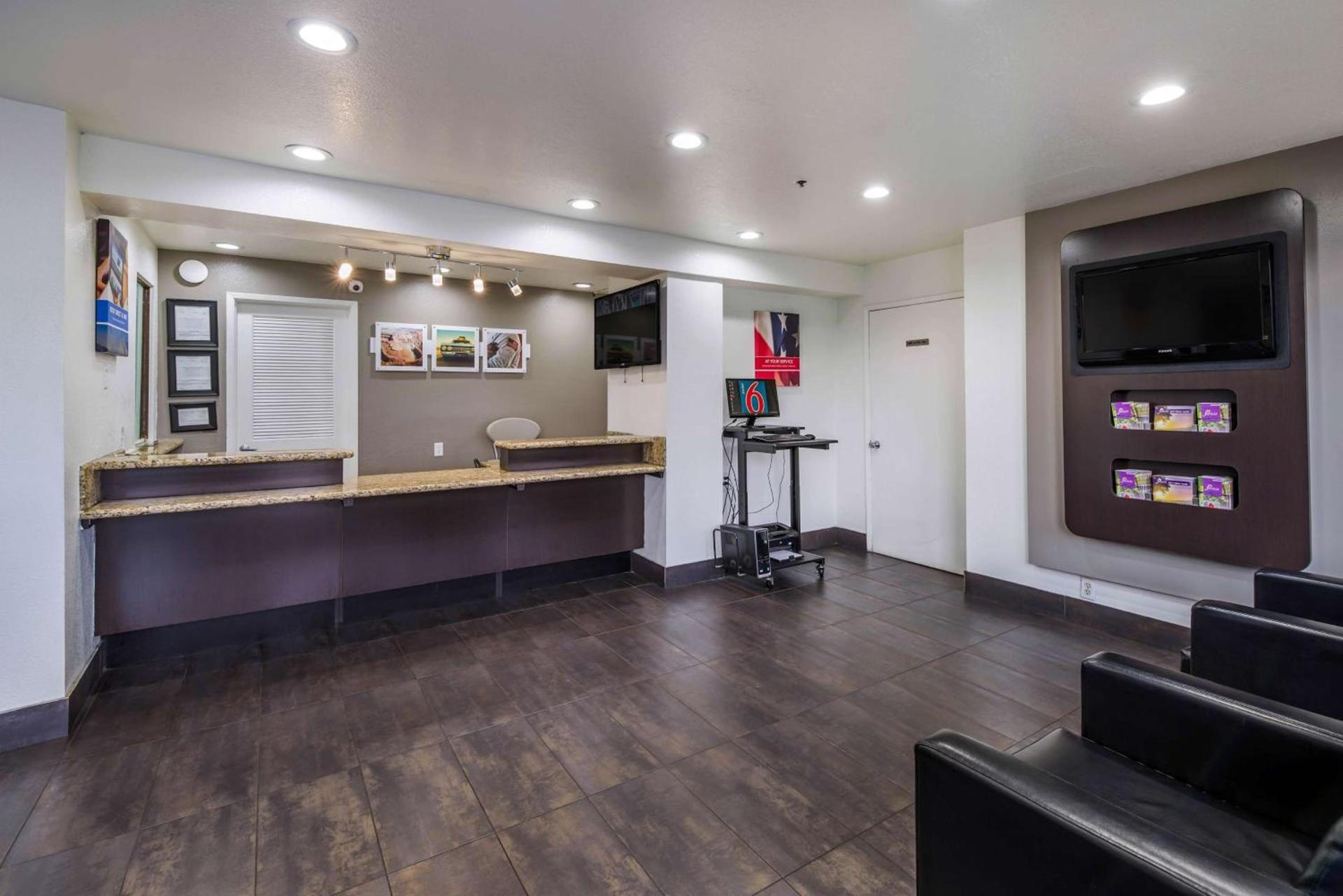 Studio 6-Fairfield, CA - Napa Valley photo 38