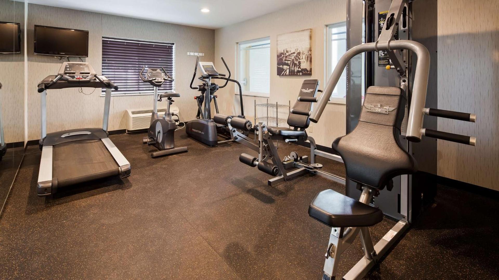 Best Western Crown Inn & Suites - Batavia photo 7