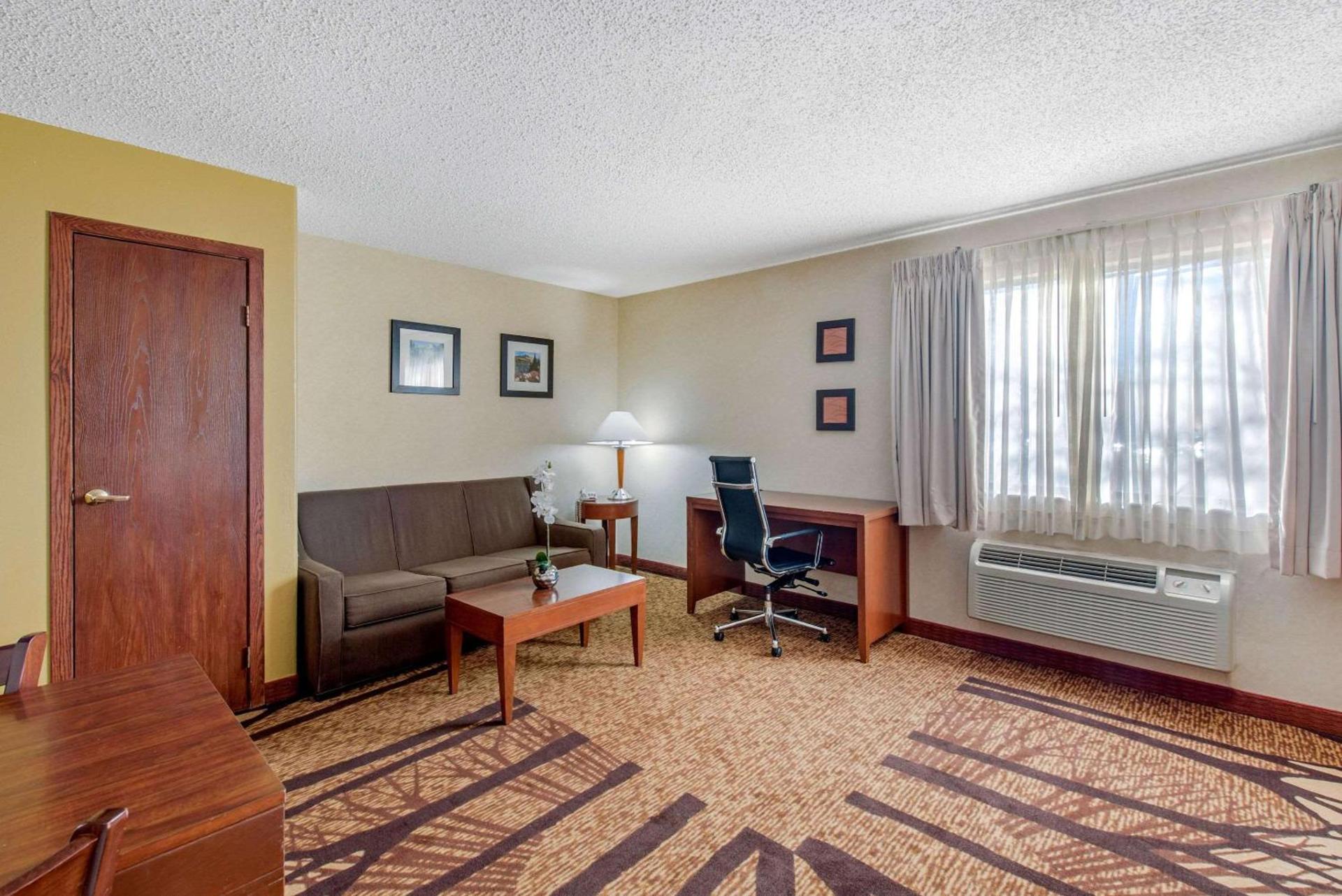 Comfort Inn Denver Southeast Area photo 14
