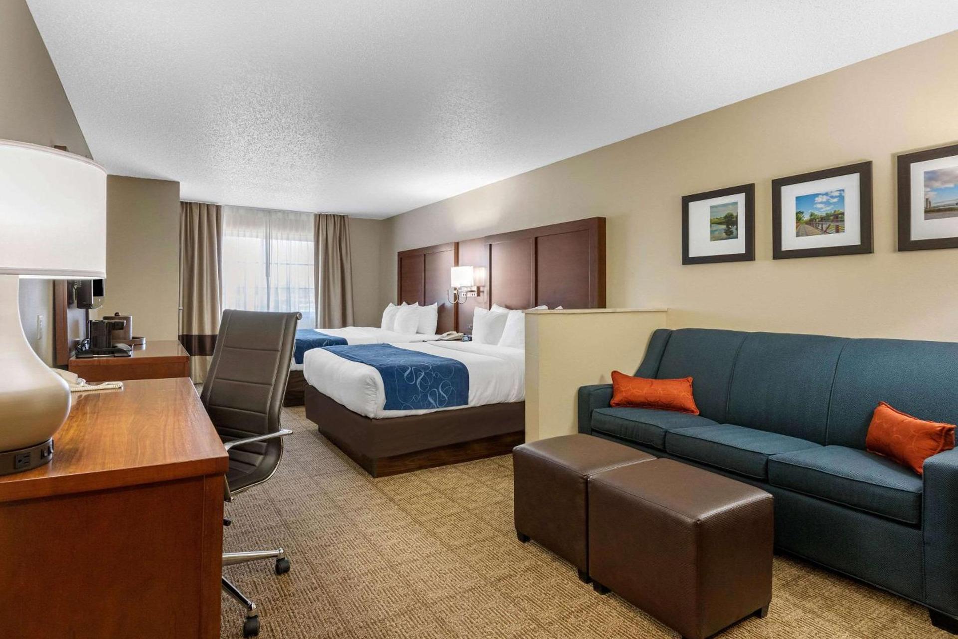 Comfort Suites Cedar Falls Industrial Park photo 19