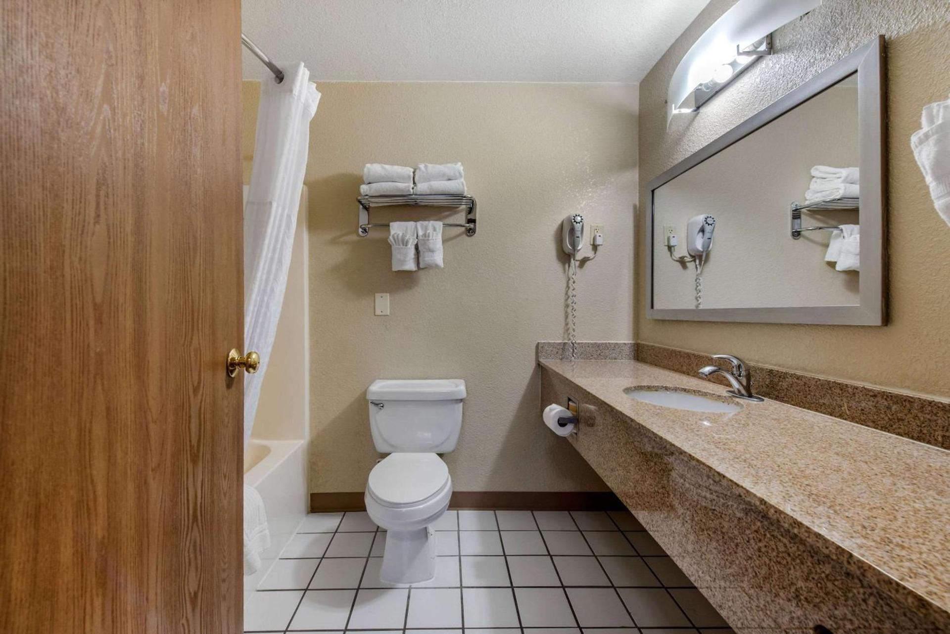 Comfort Inn Denver Southeast Area photo 7