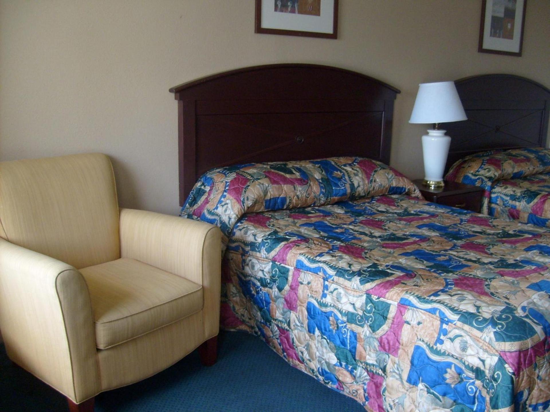 Express Inn Thomson photo 27