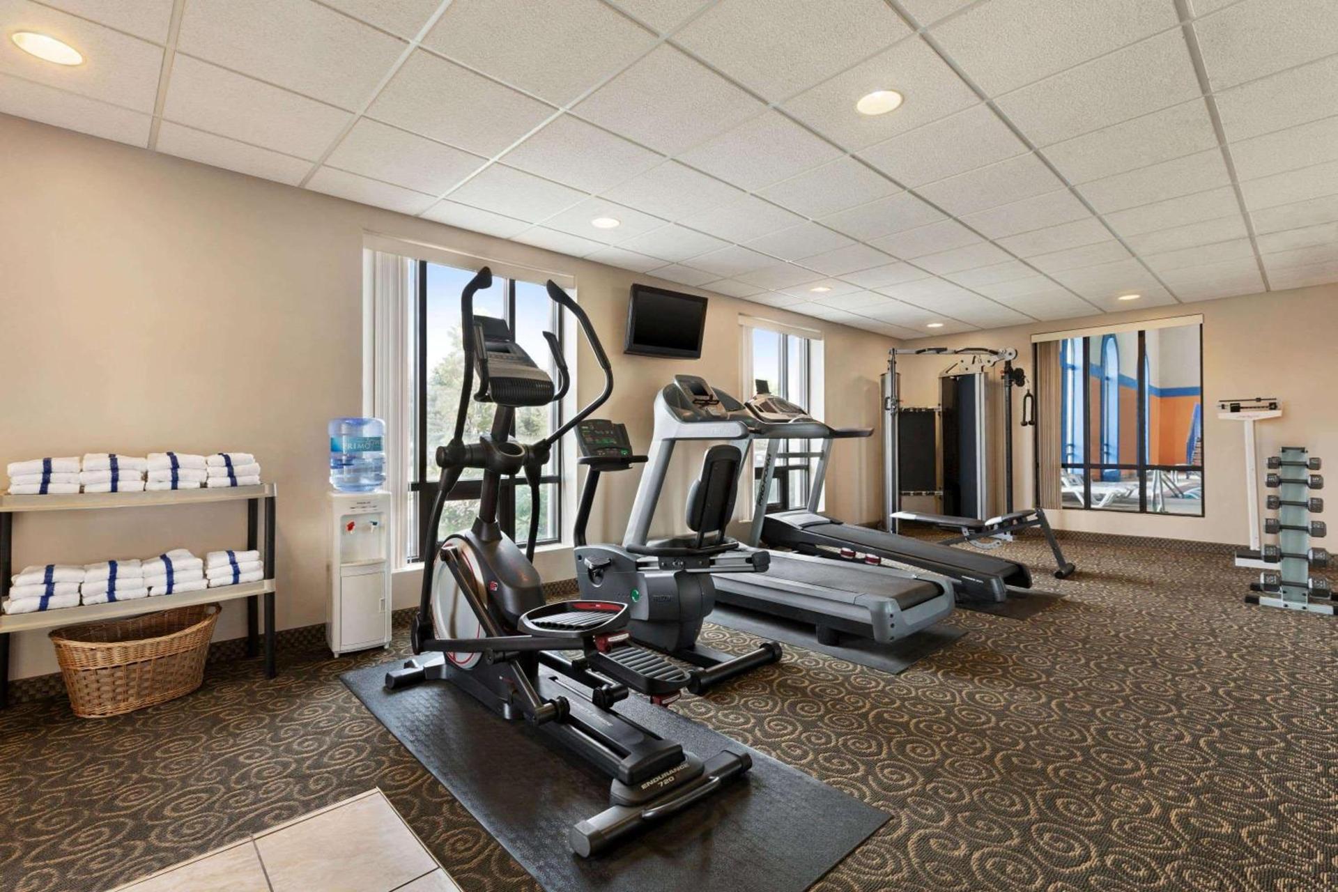 Howard Johnson by Wyndham Billings photo 13