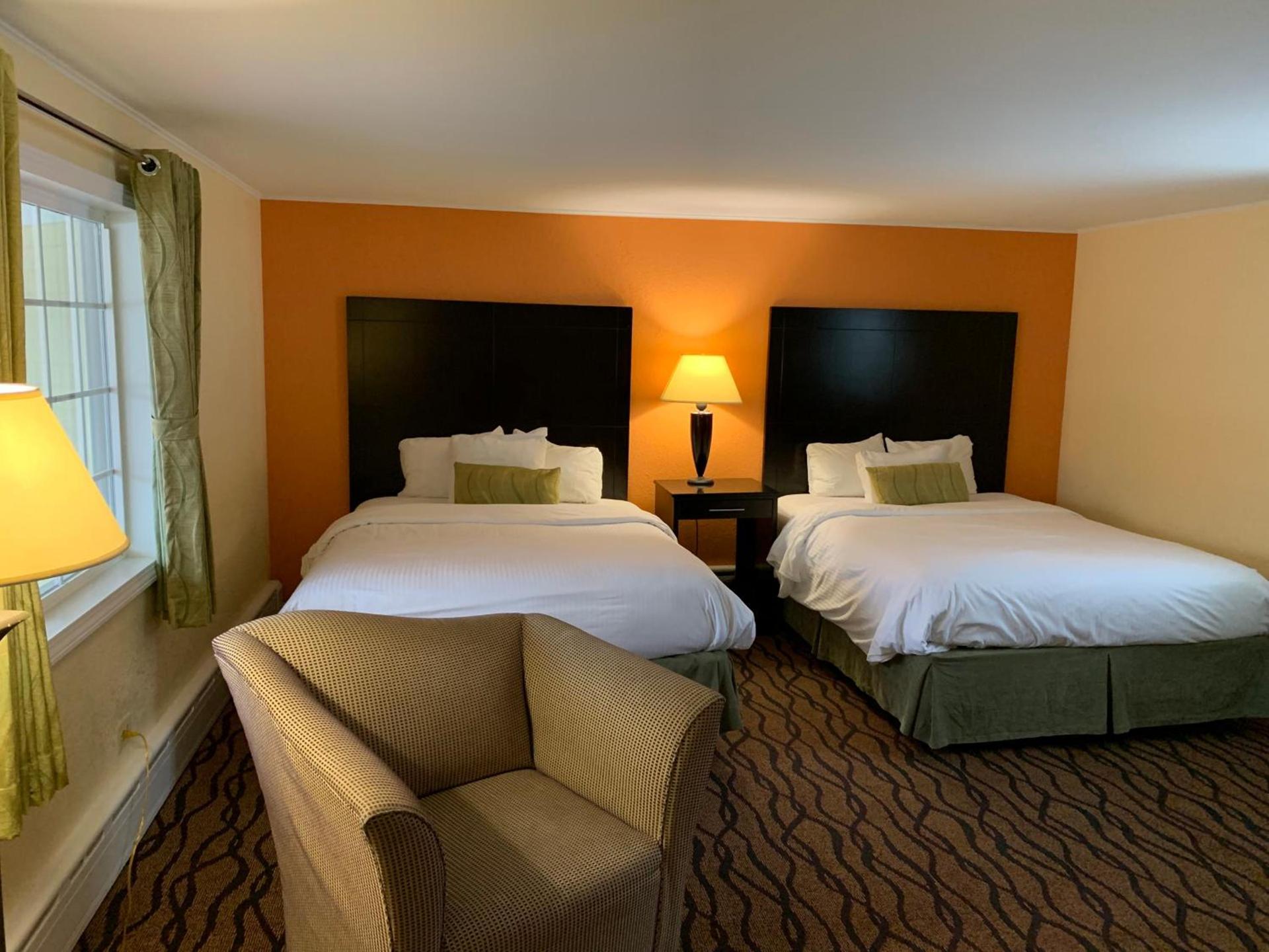Four Winds Country Motel photo 41