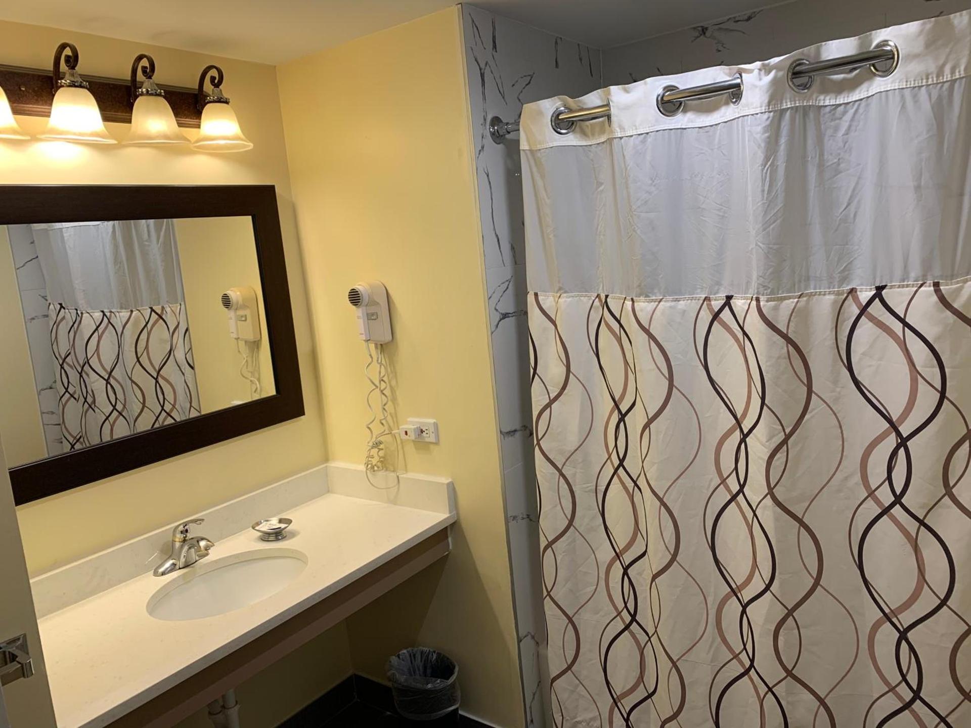 Four Winds Country Motel photo 16