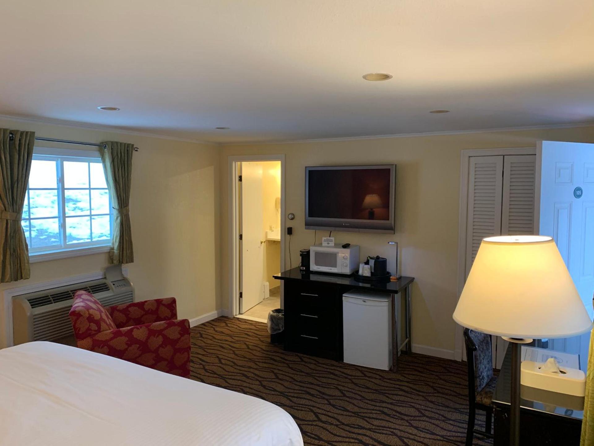 Four Winds Country Motel photo 52