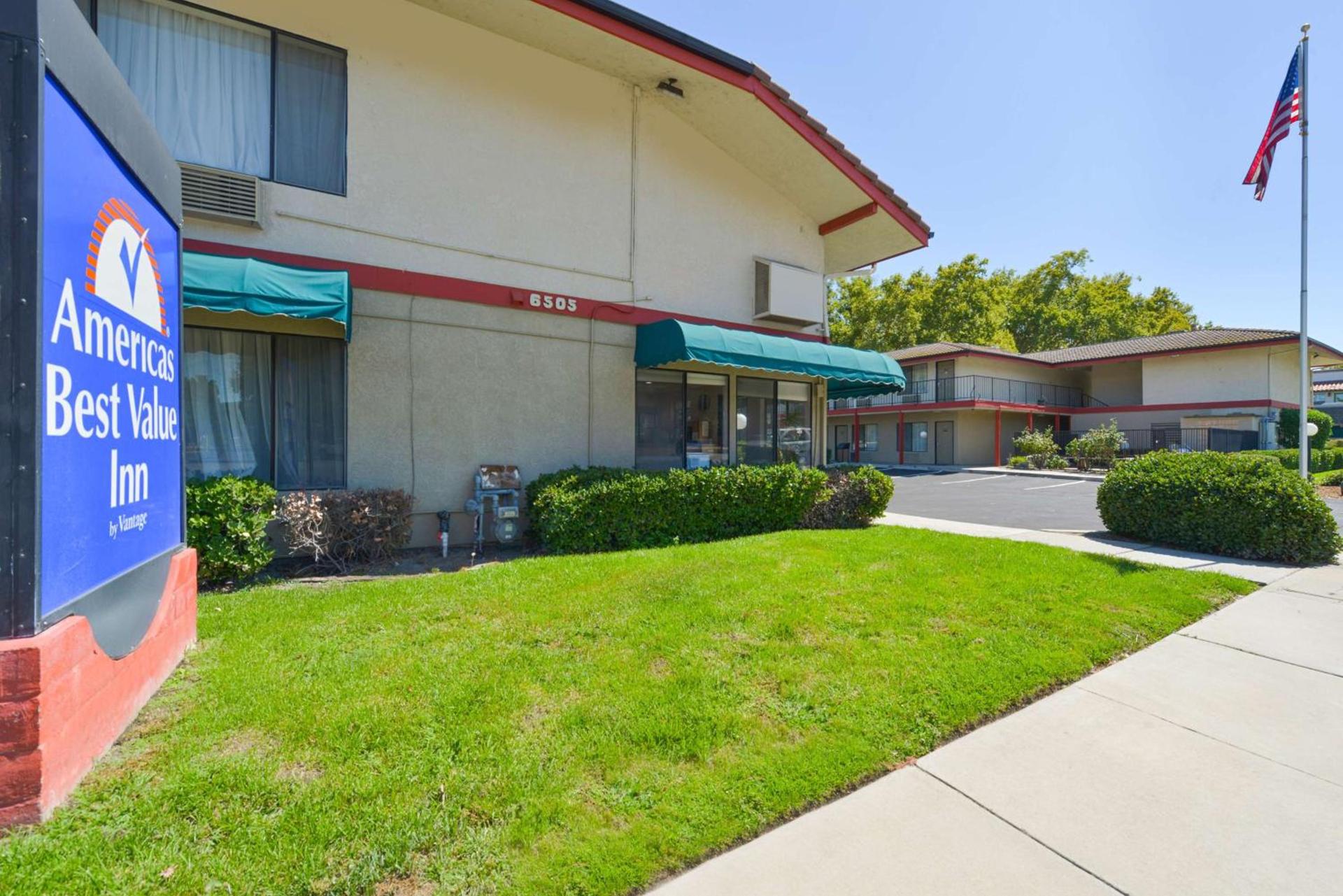 Atascadero Inn photo 46
